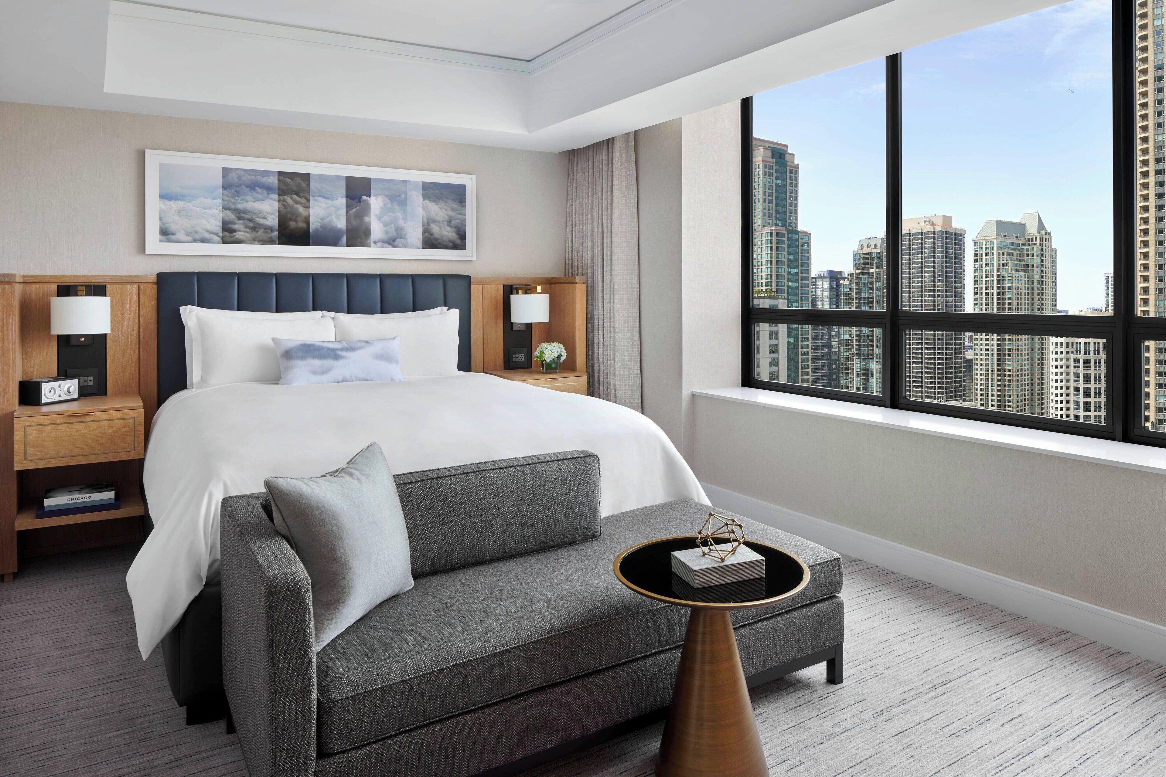 The Ritz-carlton, Hotel