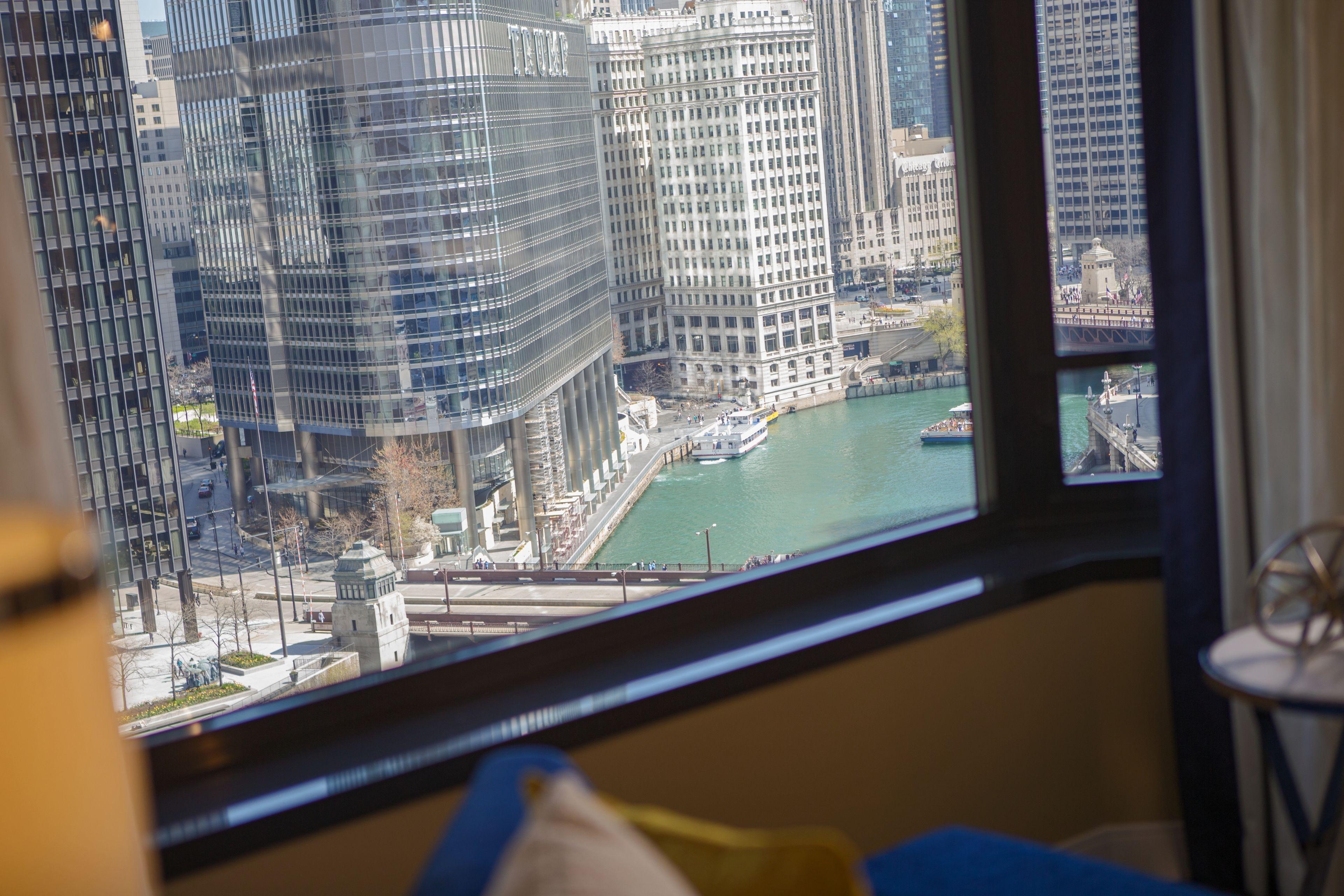 Renaissance Downtown Hotel 4*