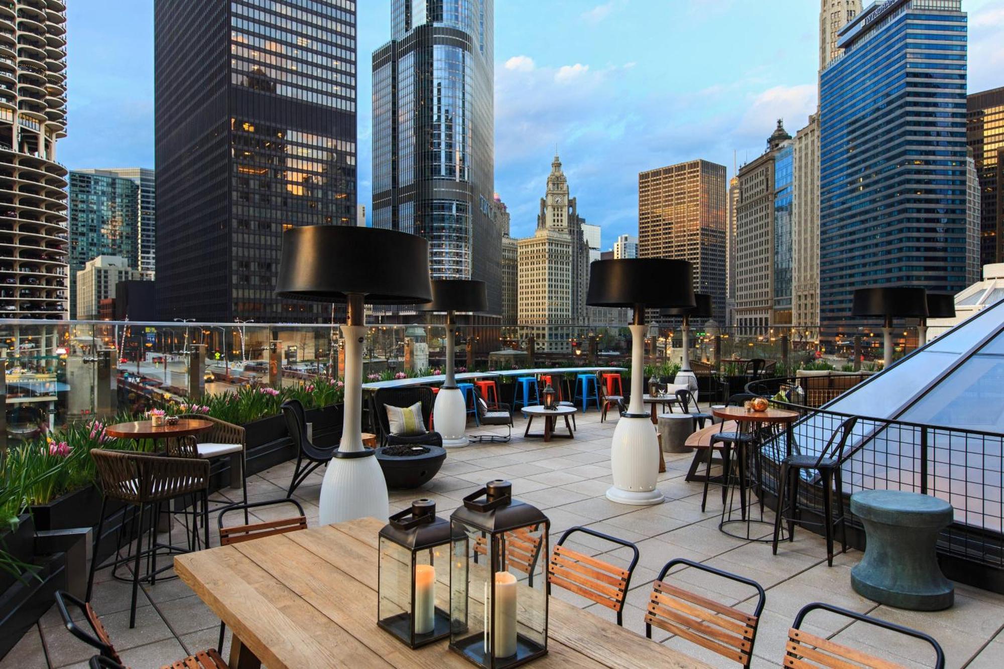 Renaissance Downtown Hotel