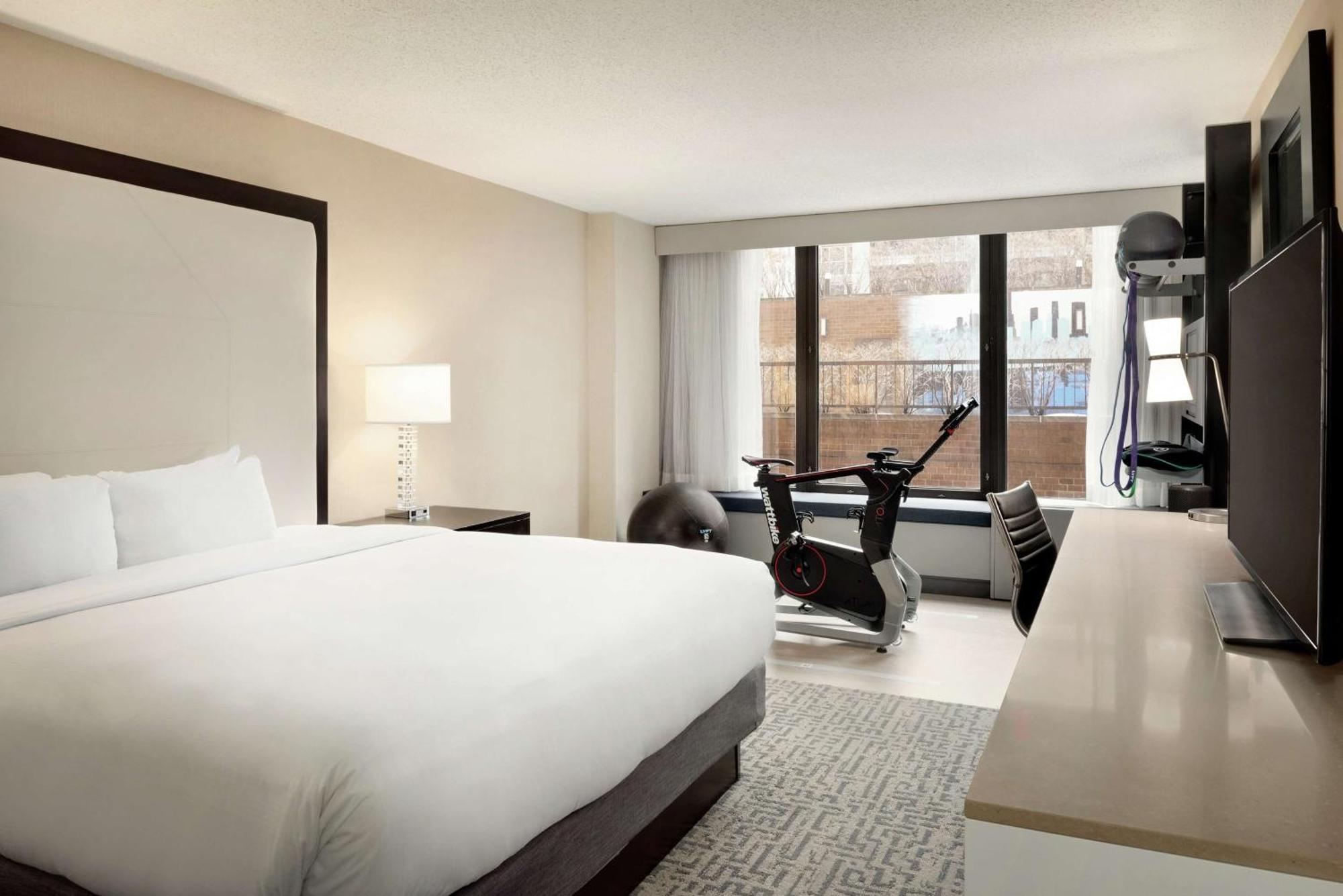 Hotel Doubletree By Hilton Magnificent Mile