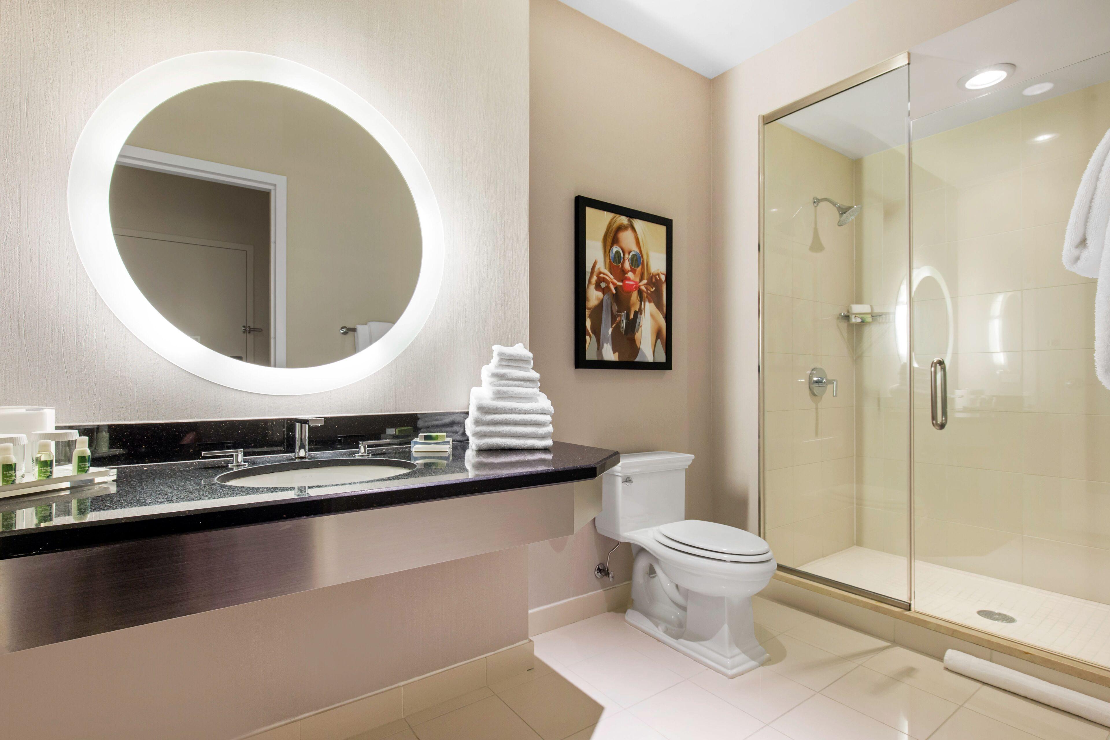 The Collection Magnificent Mile 4*