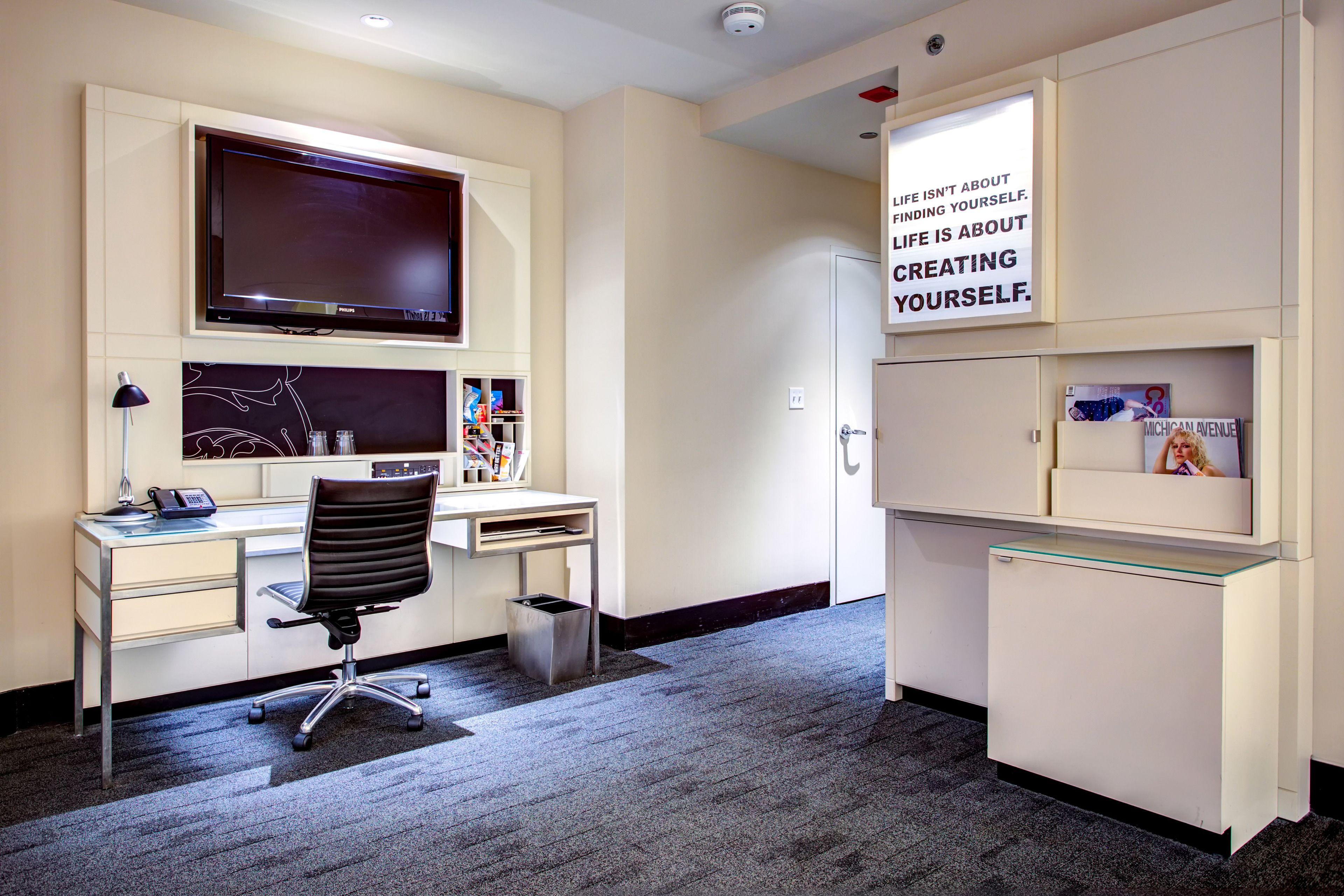 The Midland Hotel, Chicago, A Tribute Portfolio 4*