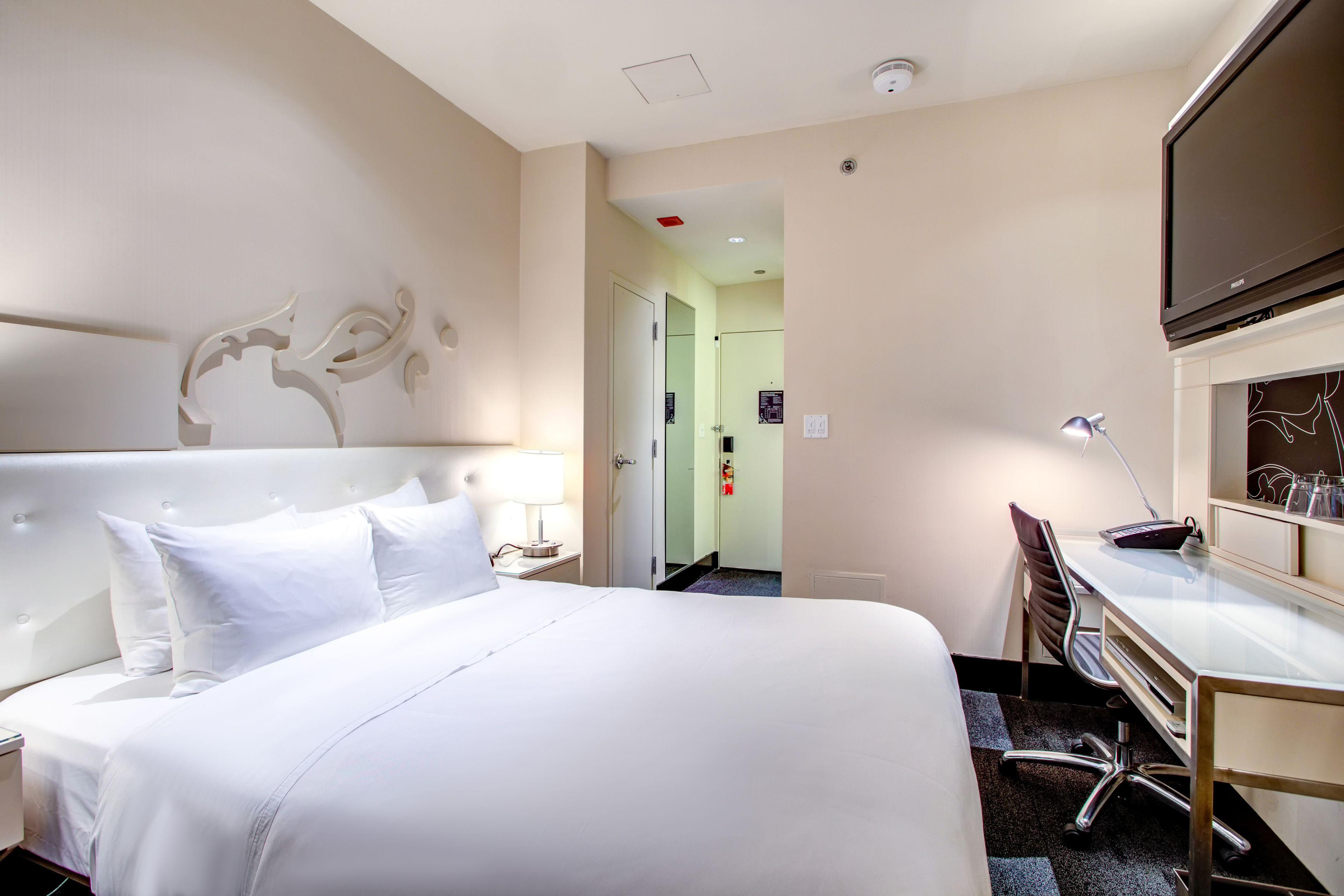 Hotel The Midland Hotel, Chicago, A Tribute Portfolio