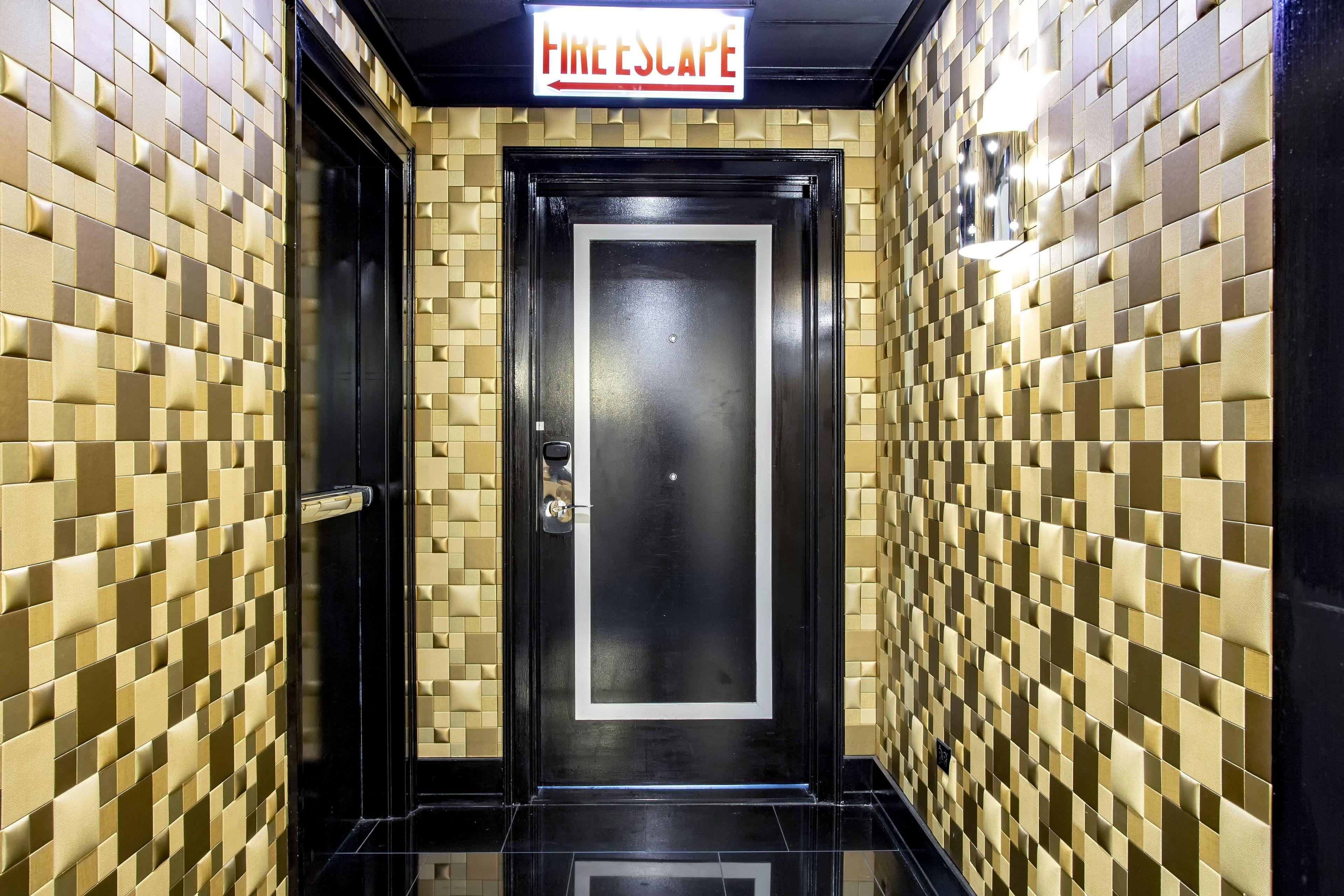 The Midland Hotel, Chicago, A Tribute Portfolio 4*