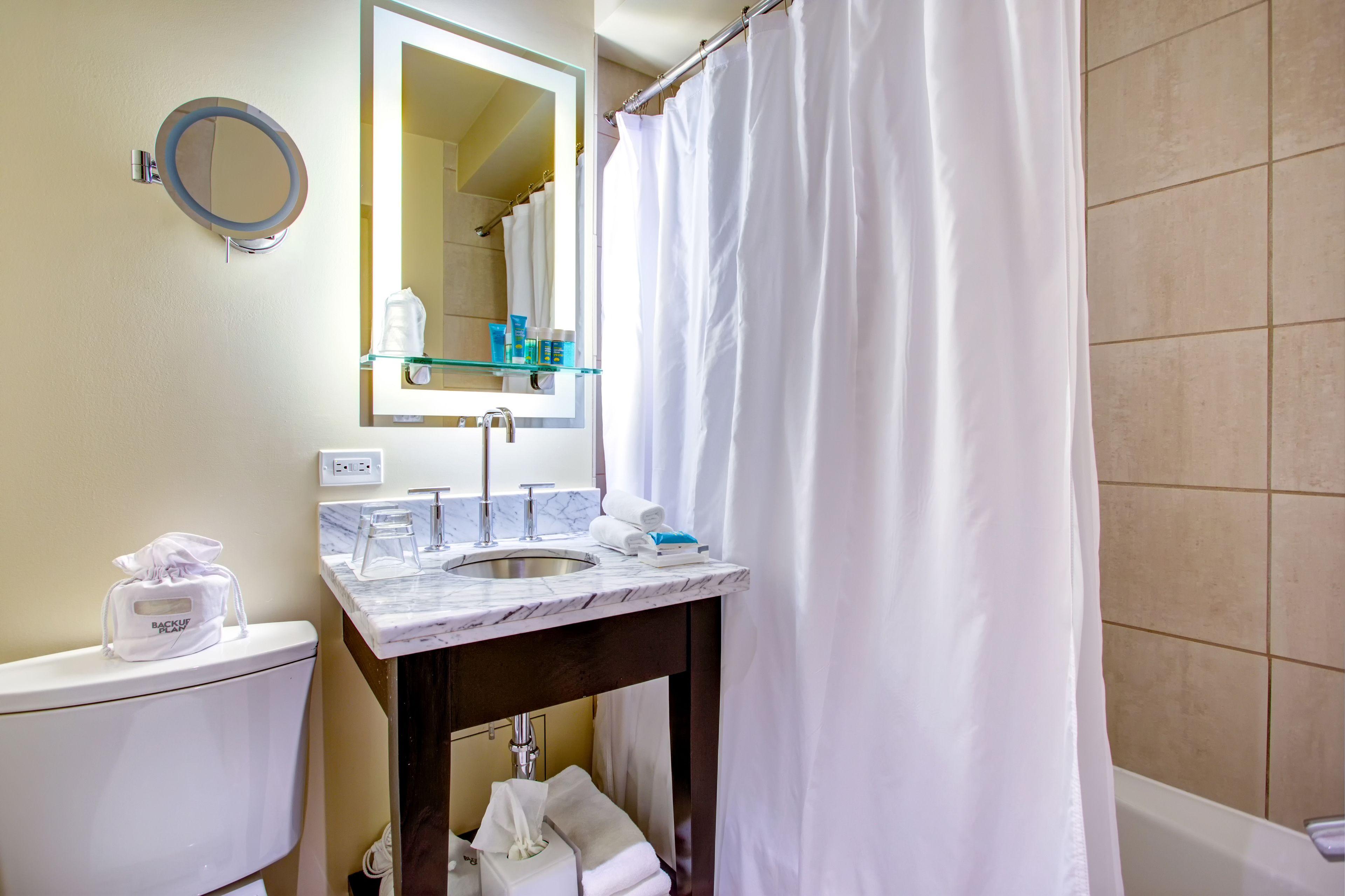 The Midland Hotel, Chicago, A Tribute Portfolio