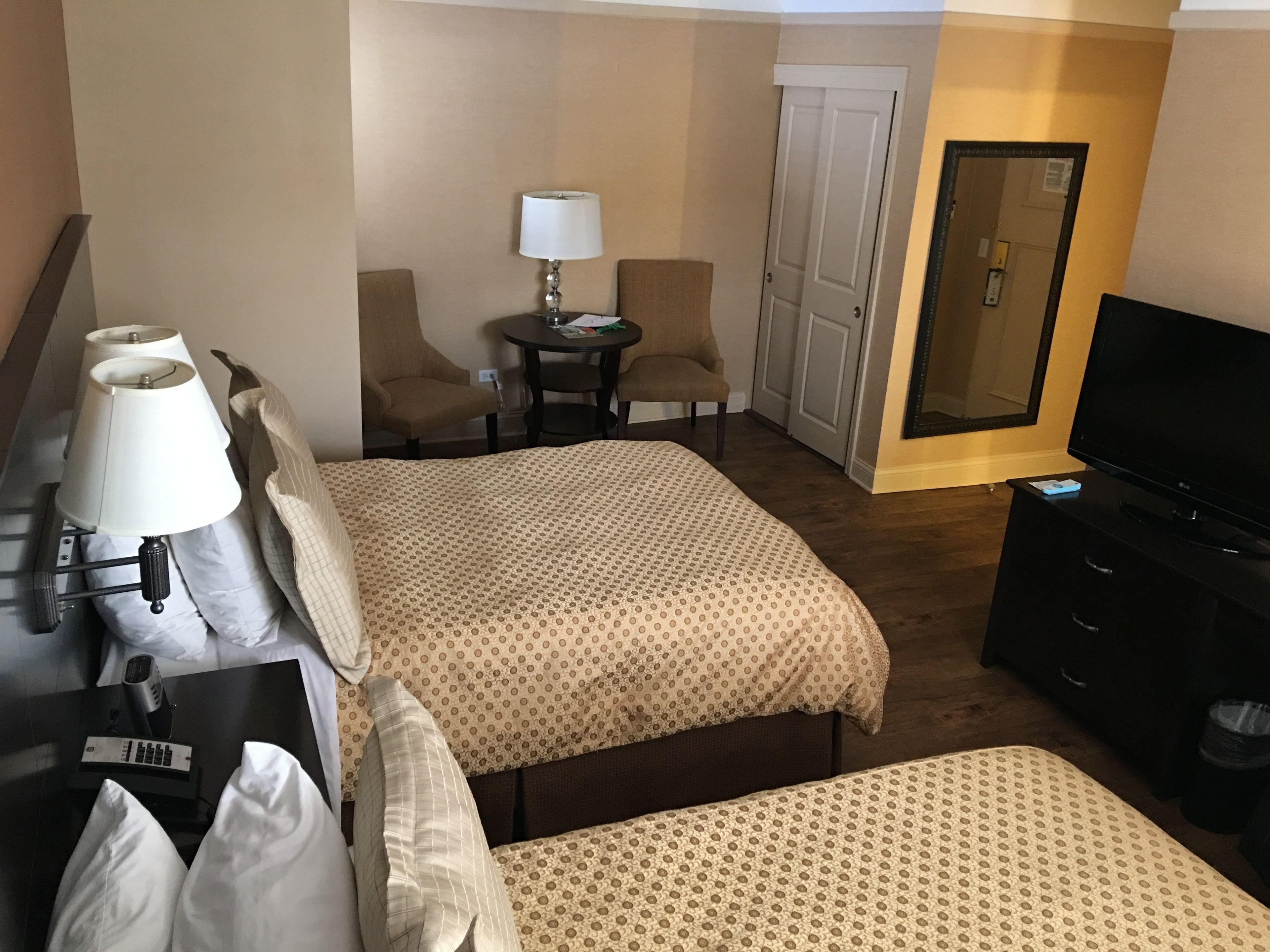 Western Hawthorne Terrace