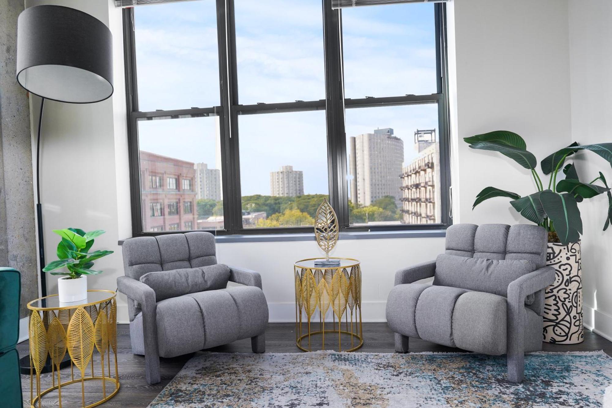 Mccormick Place Spacious 3br Family Heaven With Optional Parking Sleeps 10 Guests Near Soldier Field And Field Museum Apartment Chicago