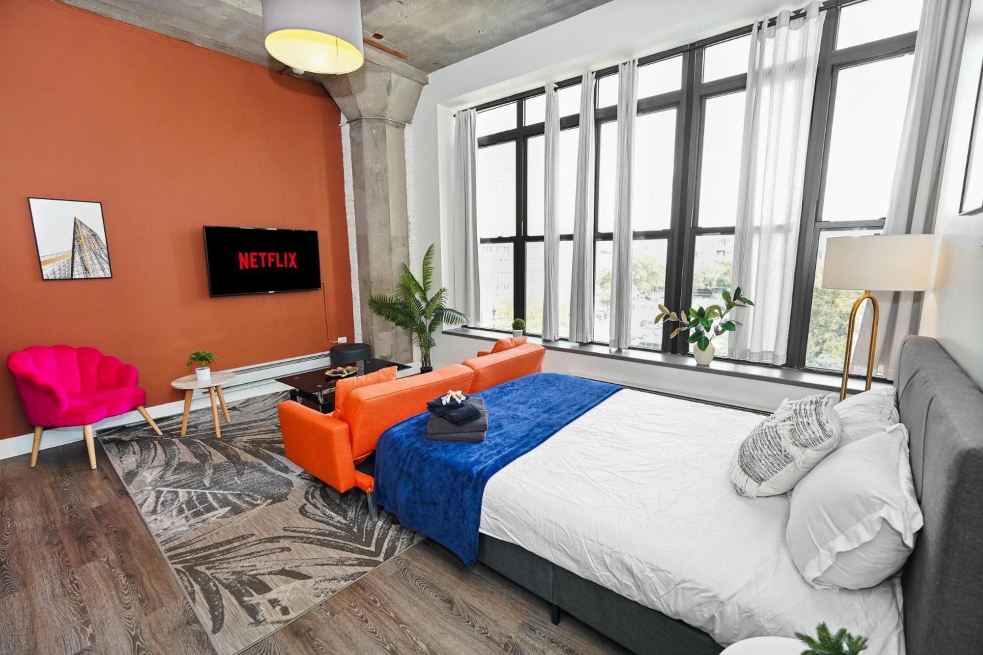Perfect For Couple South Loop Near Mccormick, Aquarium & Michigan *