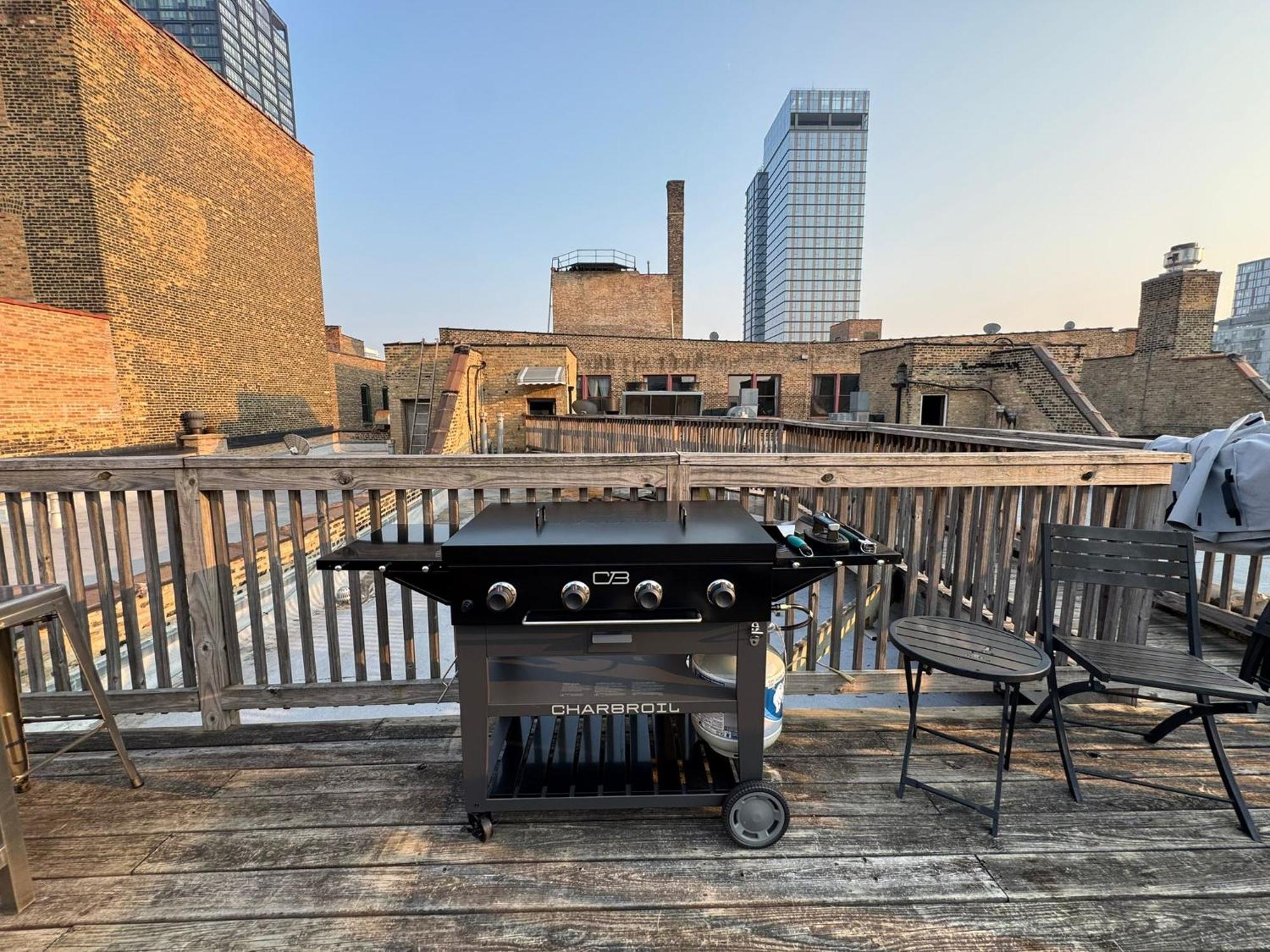 Luxe 3br Loft, Rooftop Lounge In Fulton Market Apartment Chicago