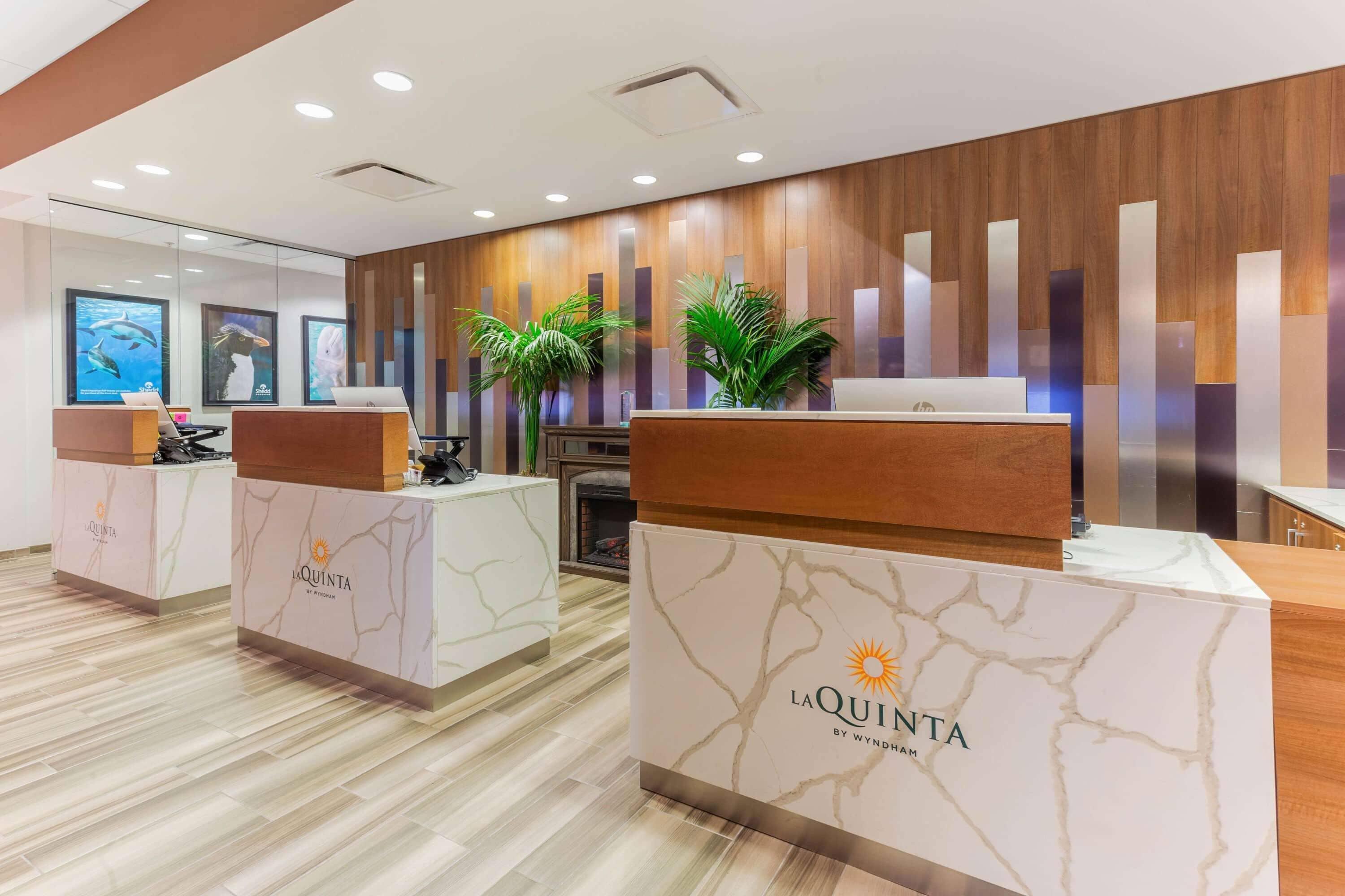 La Quinta & By Wyndham Downtown 3*