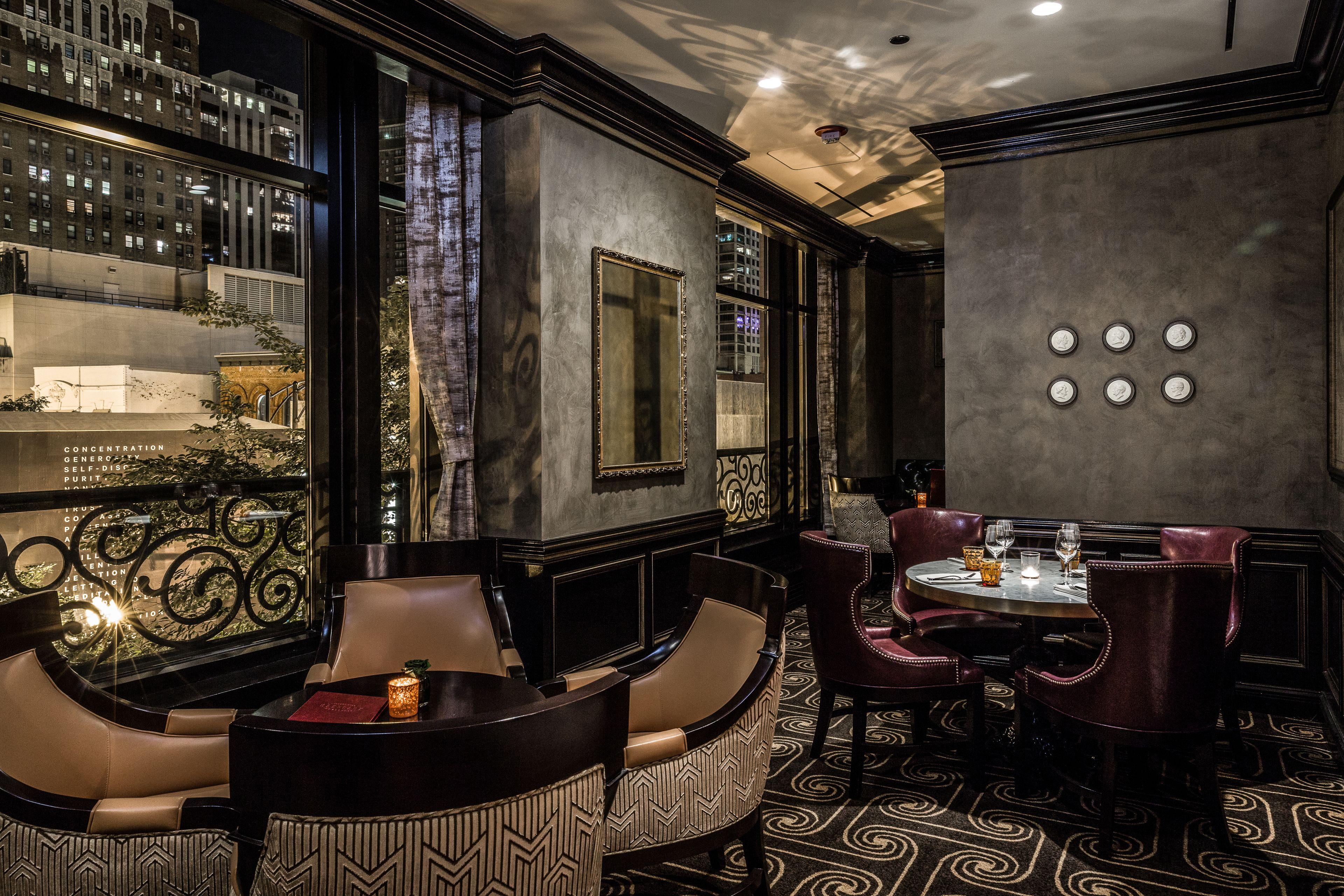 Hotel Waldorf Astoria Chicago