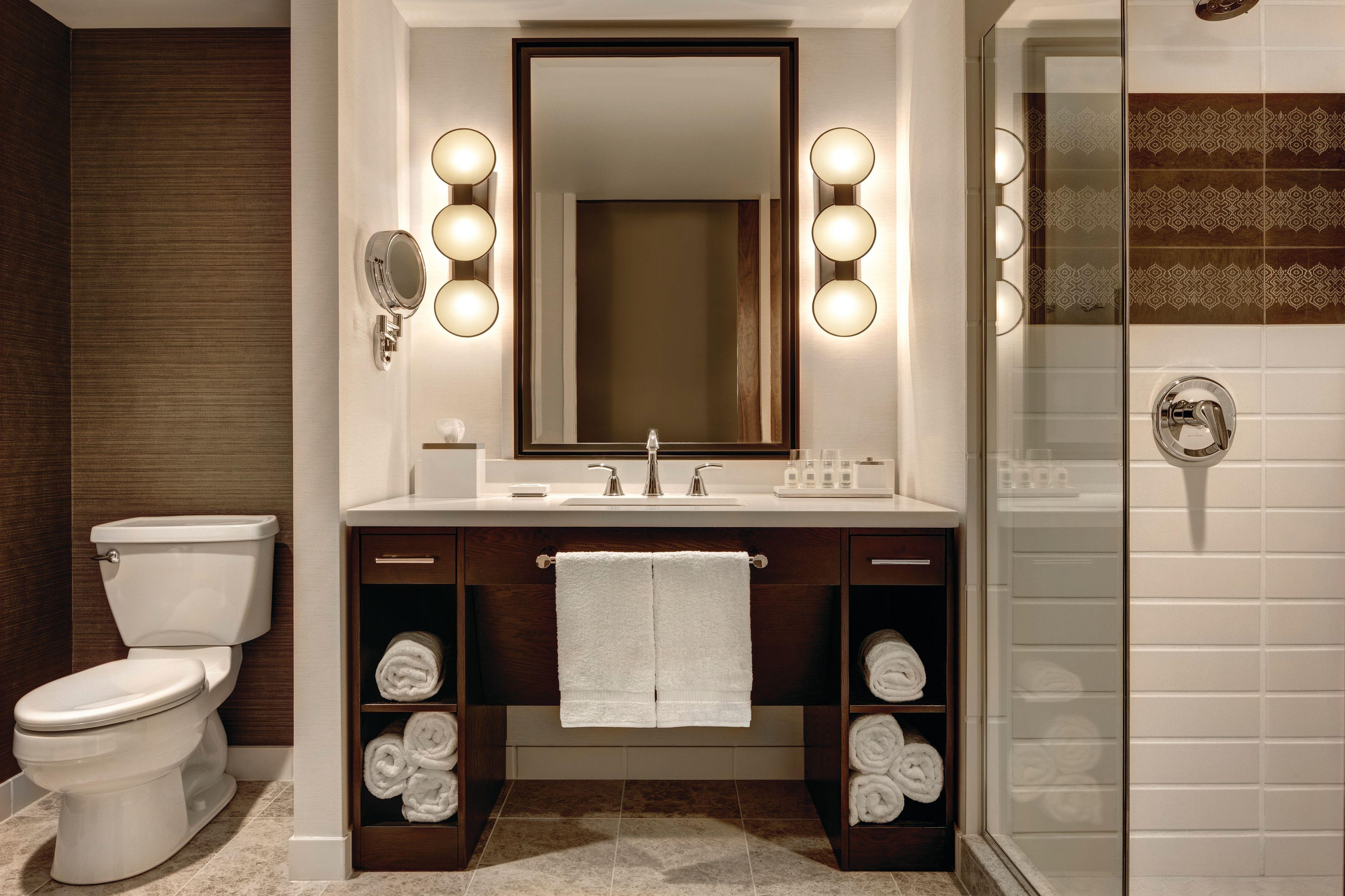 Loews Hotel