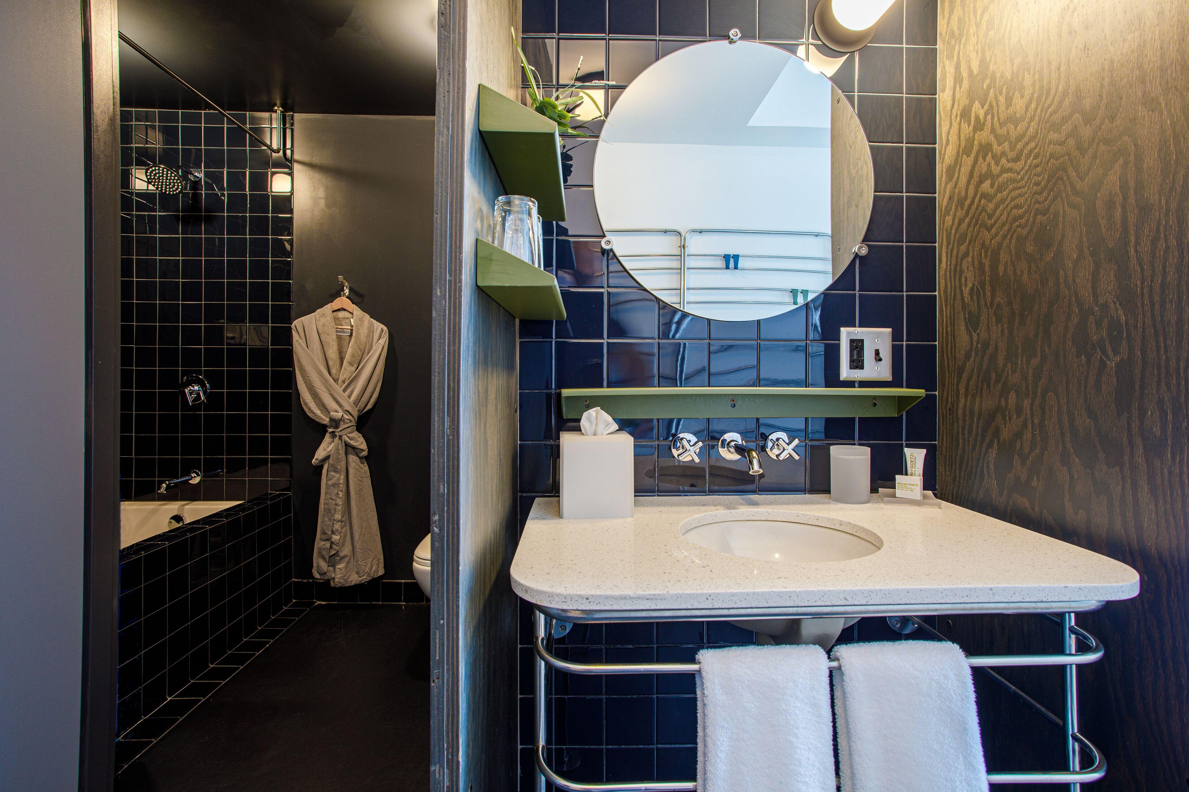 Hotel The Emily 4*