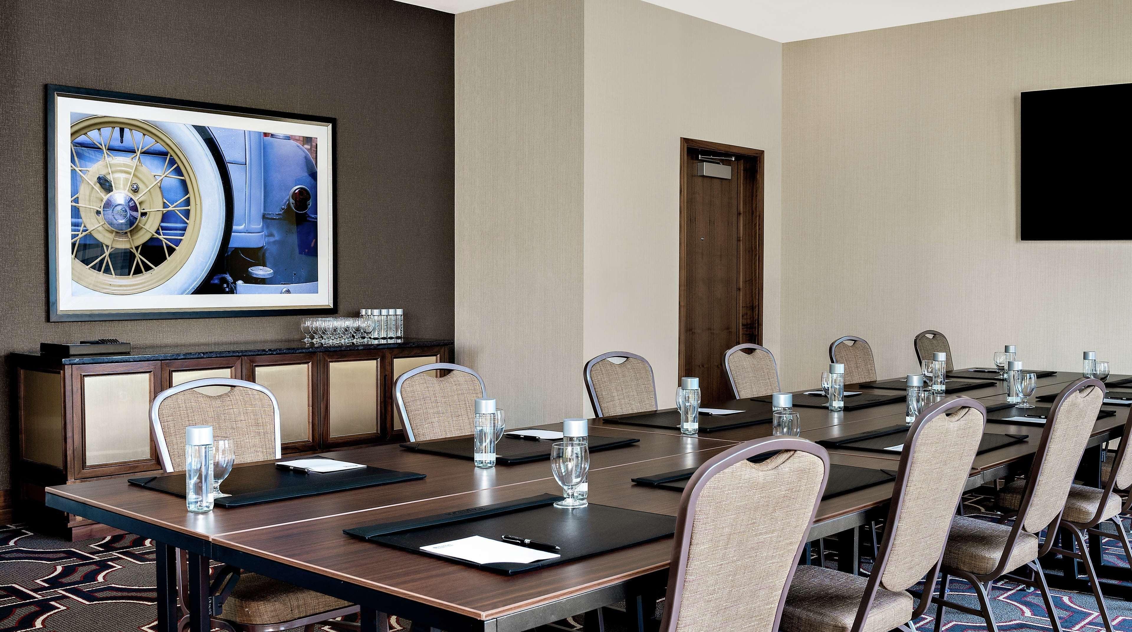 Home2 By Hilton Mccormick Place