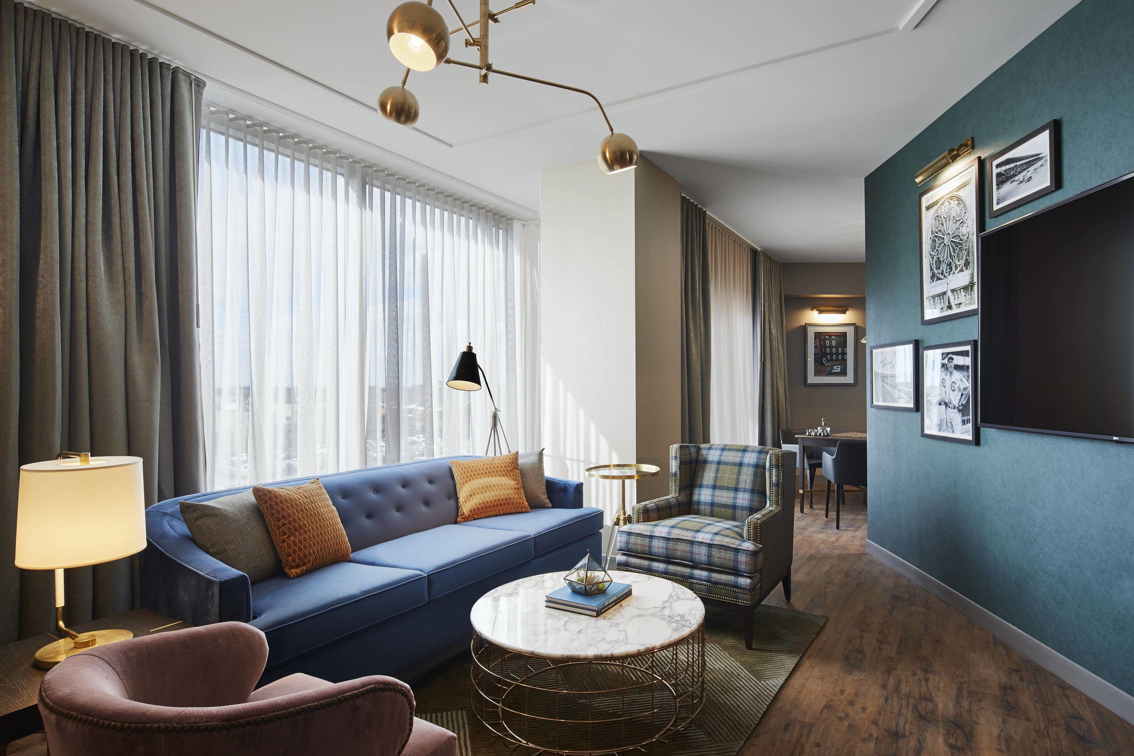 Zachary, Chicago, A Tribute Portfolio