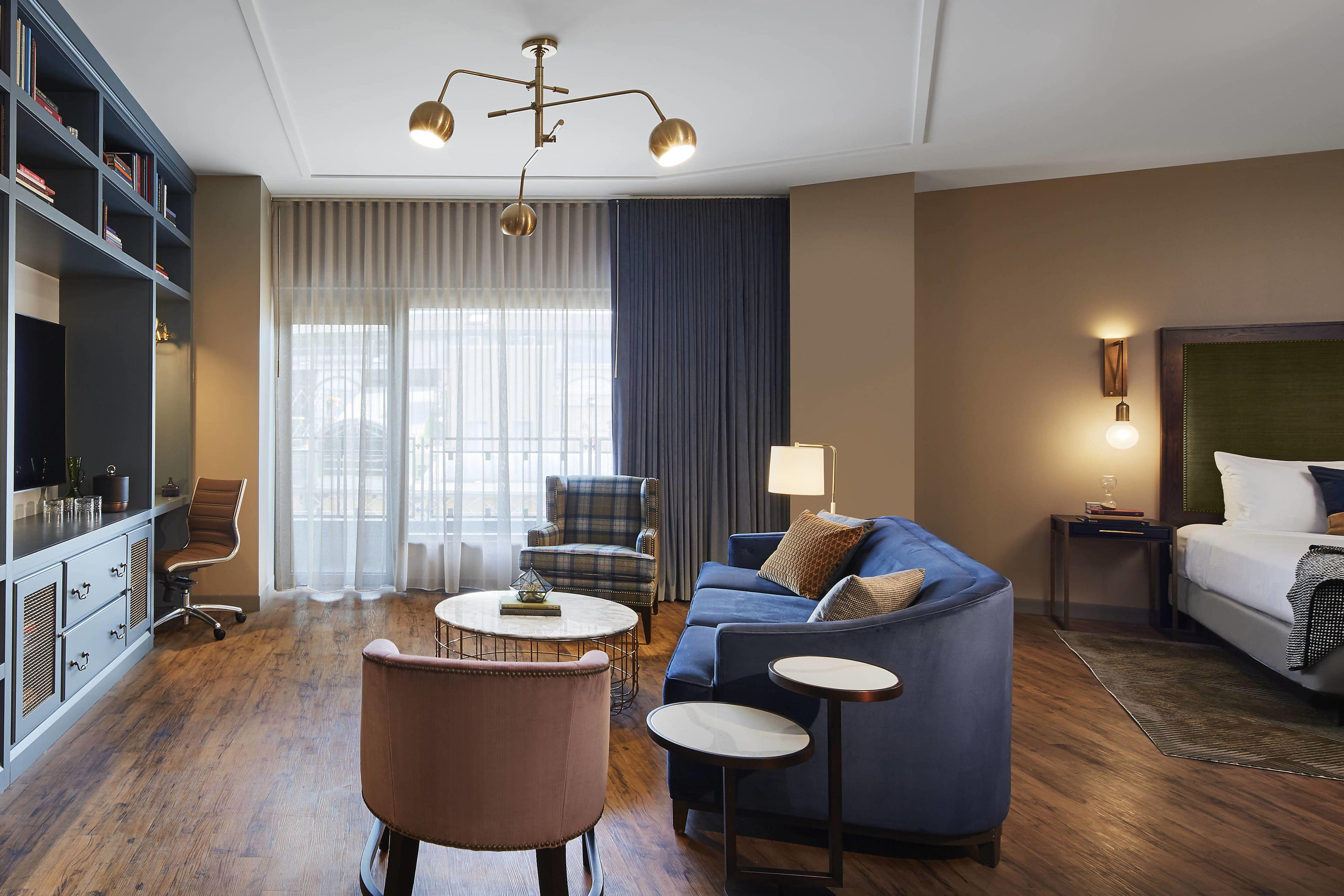 Zachary, Chicago, A Tribute Portfolio Hotel Chicago