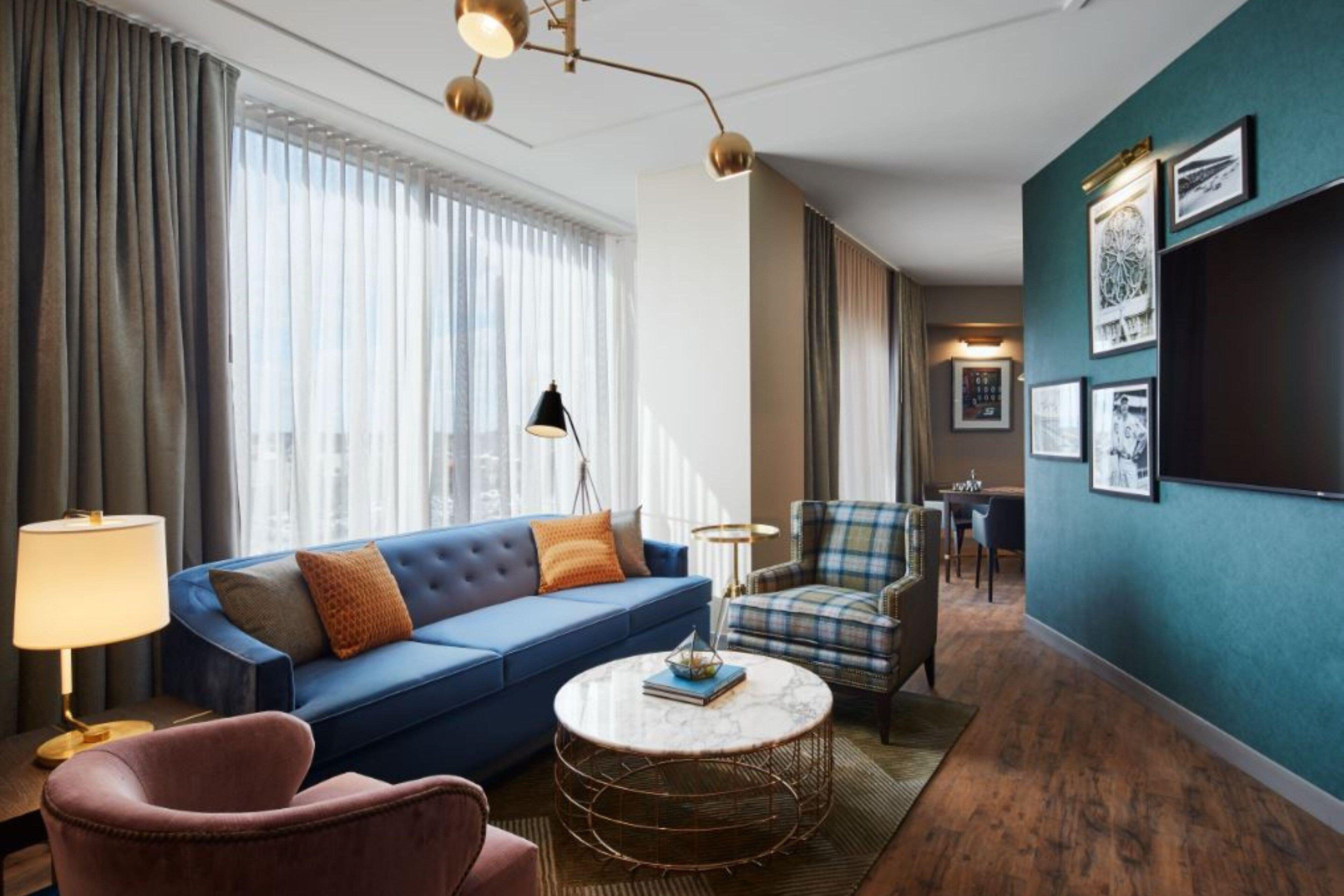 Zachary, Chicago, A Tribute Portfolio Chicago