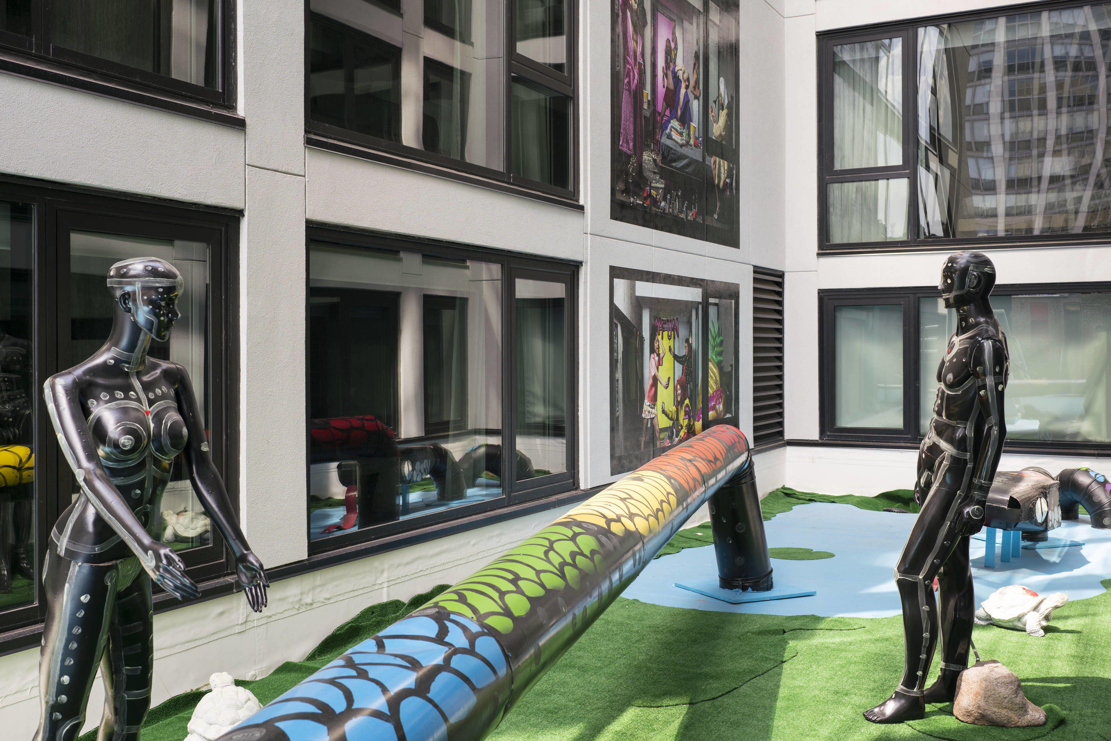 Moxy Downtown Hotel Chicago
