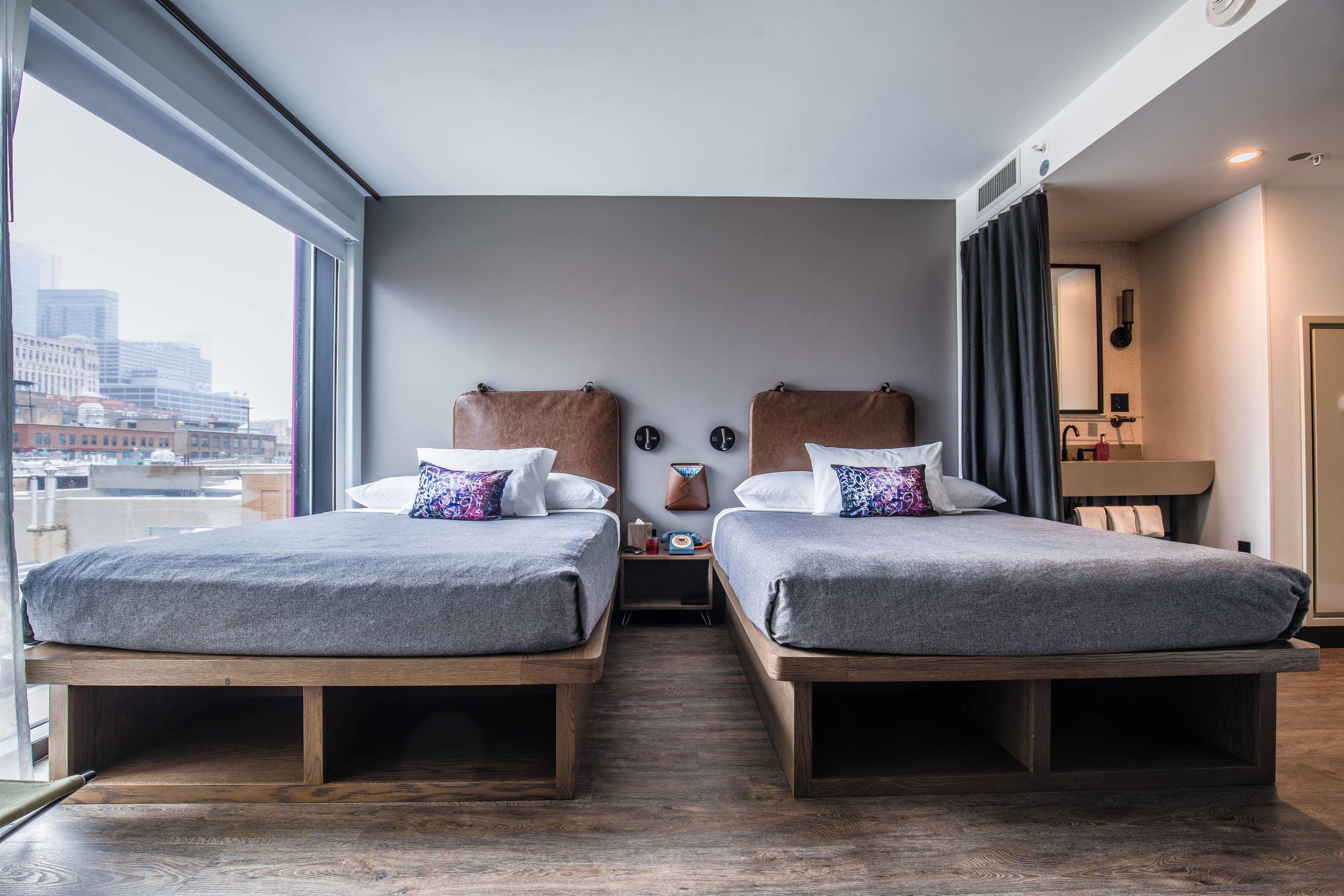 Moxy Downtown Chicago