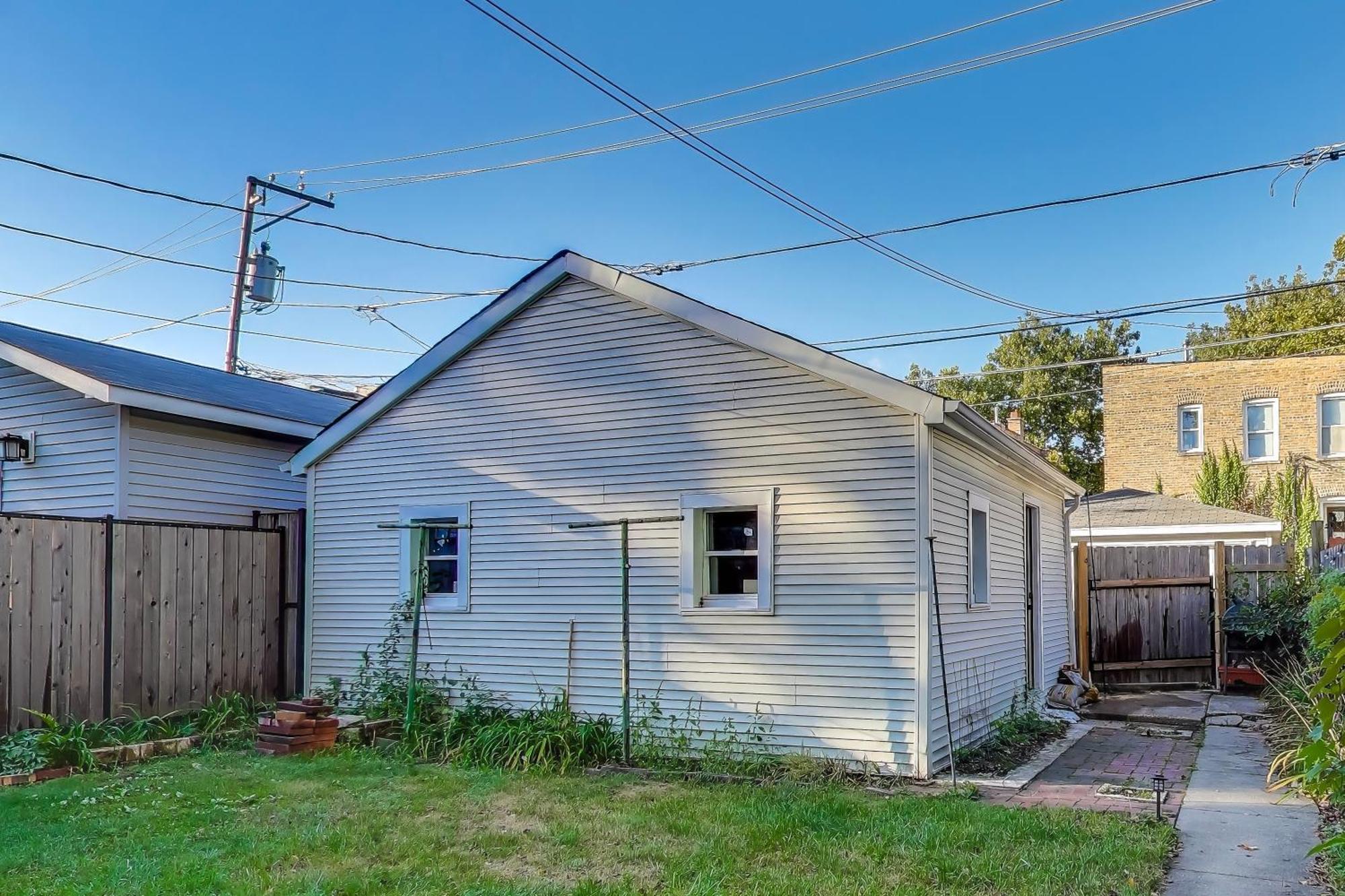 Apartment Edgewater Andersonville-area Close To Loyola Ez Parking *