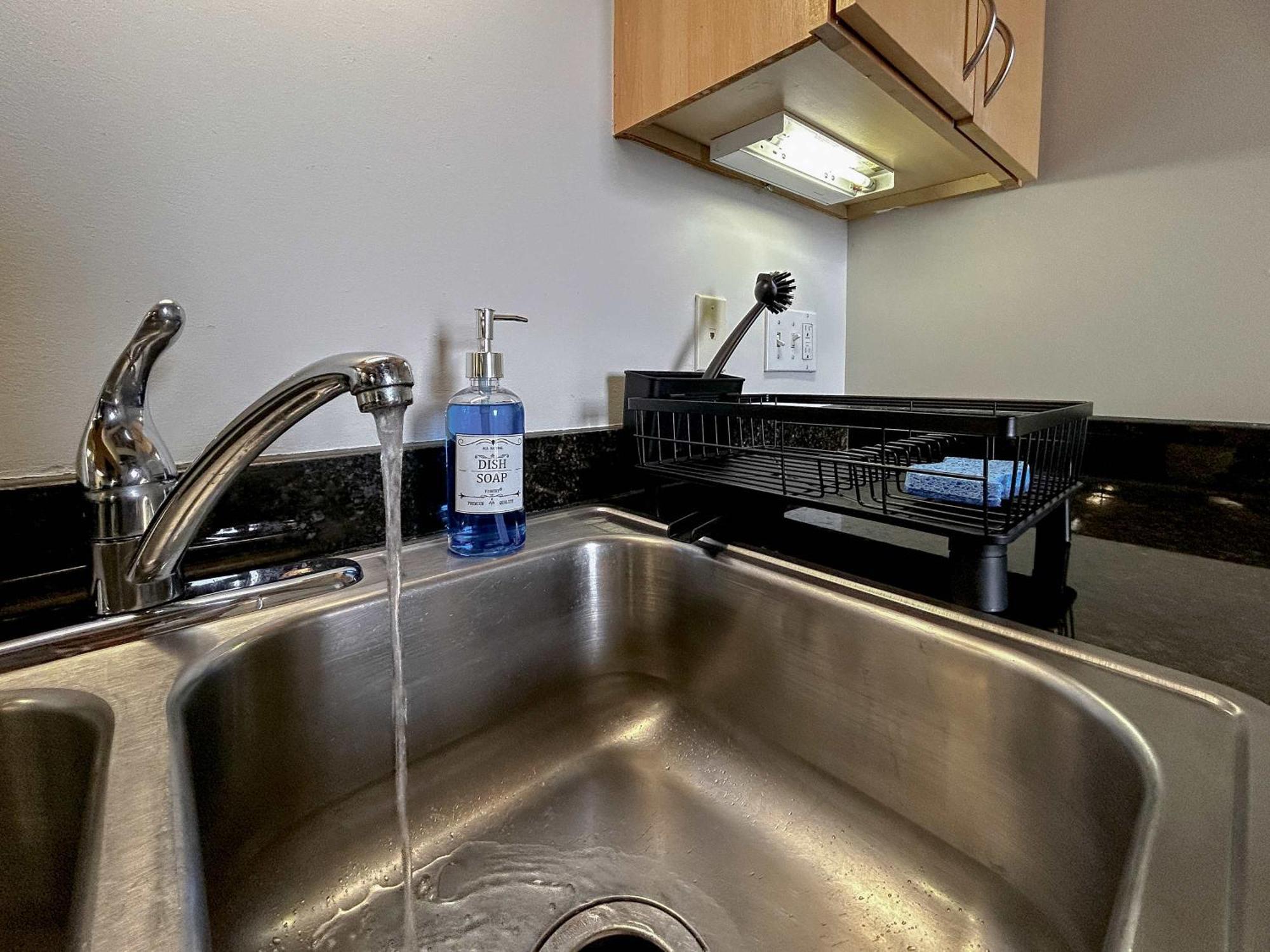 West Loop - Views With In & Out Parking 5