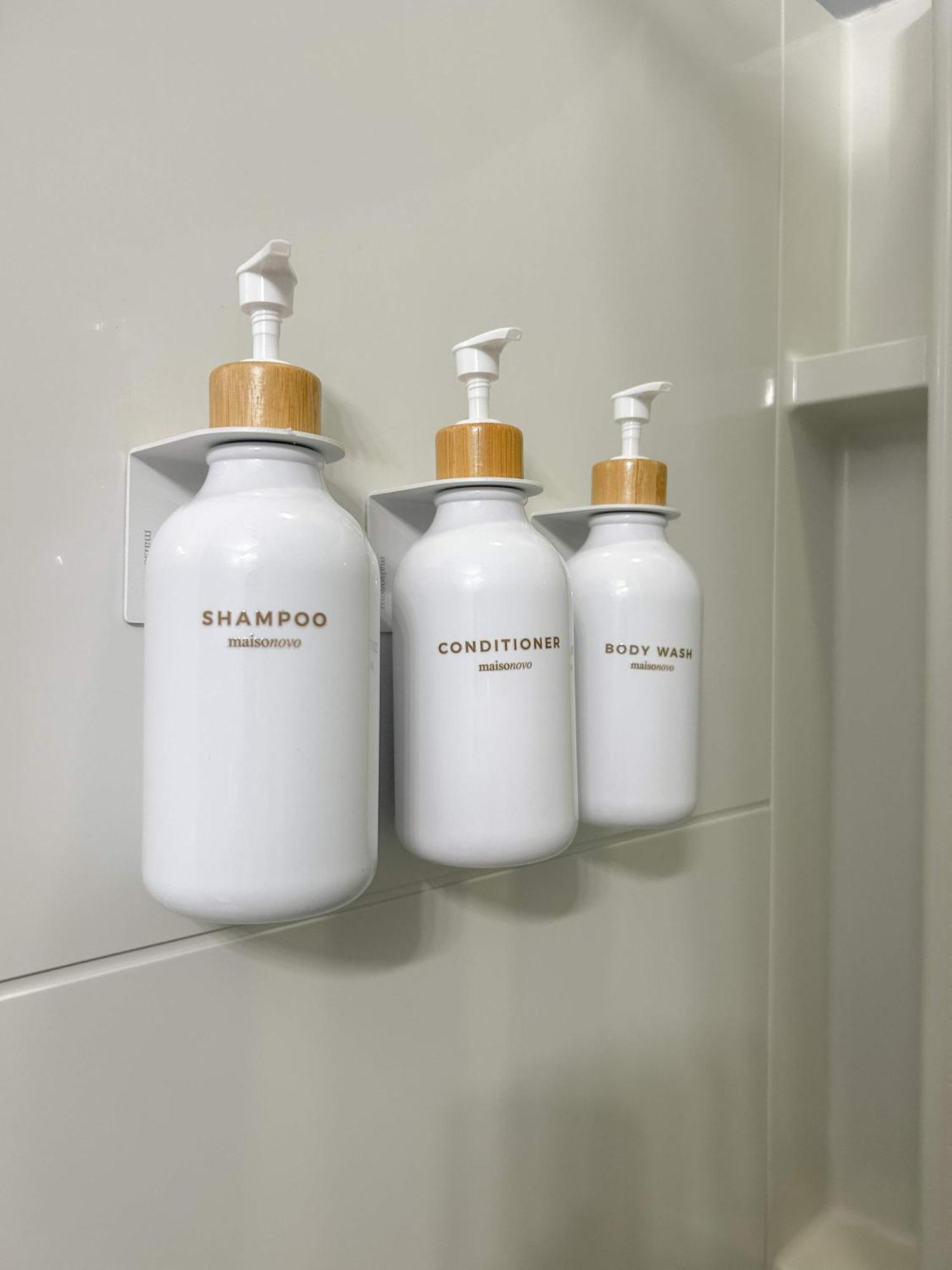 West Loop - Views With In & Out Parking 5 Apartment Chicago