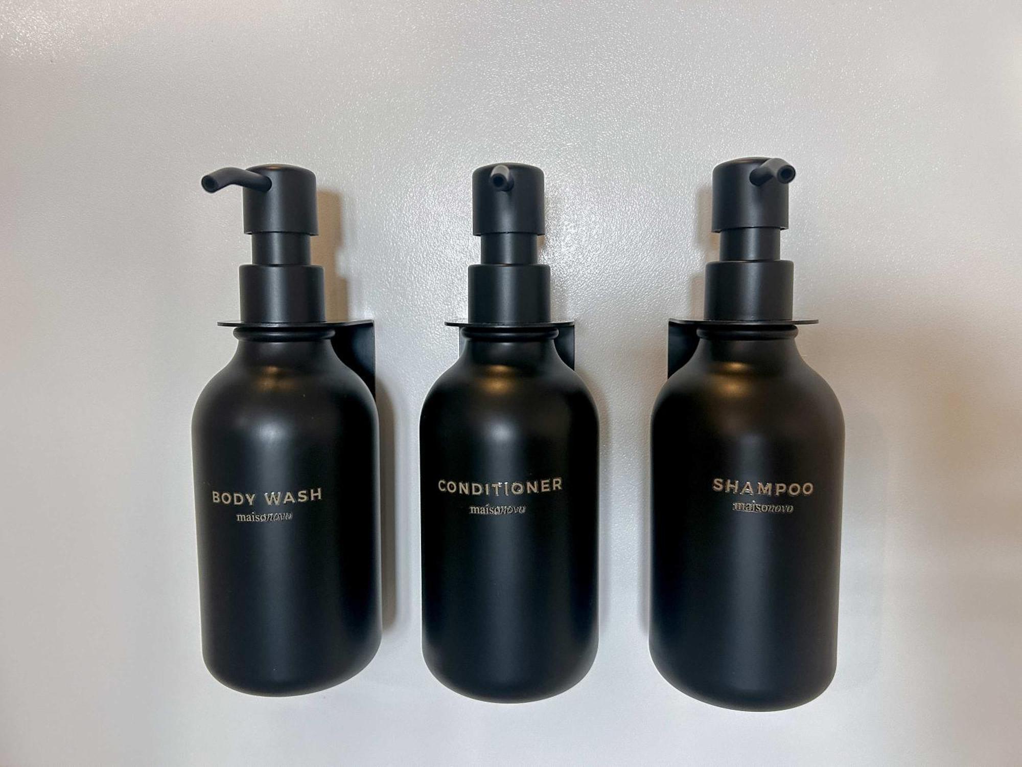 West Loop - Views With In & Out Parking 5 *