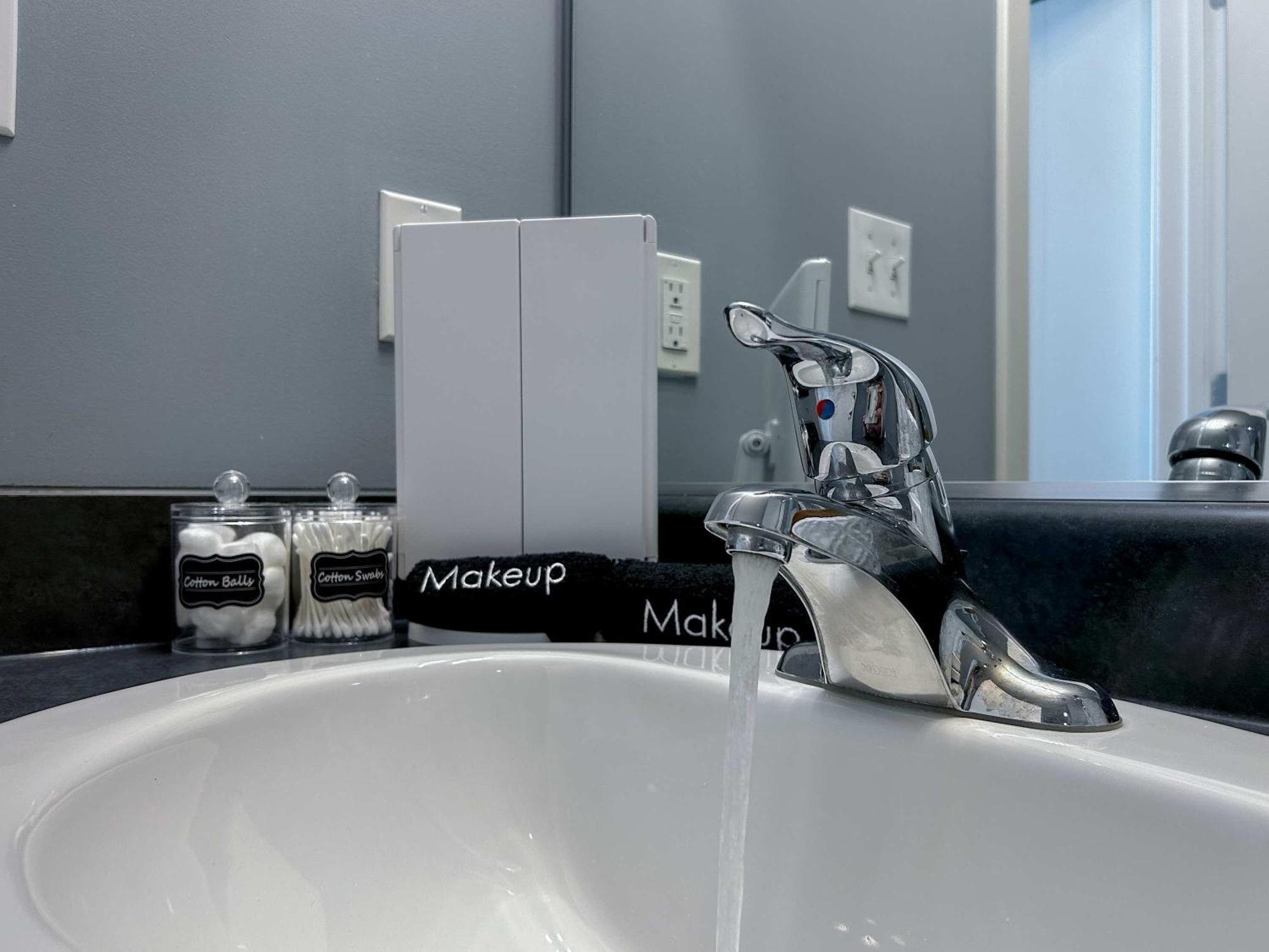 West Loop - Views With In & Out Parking 5