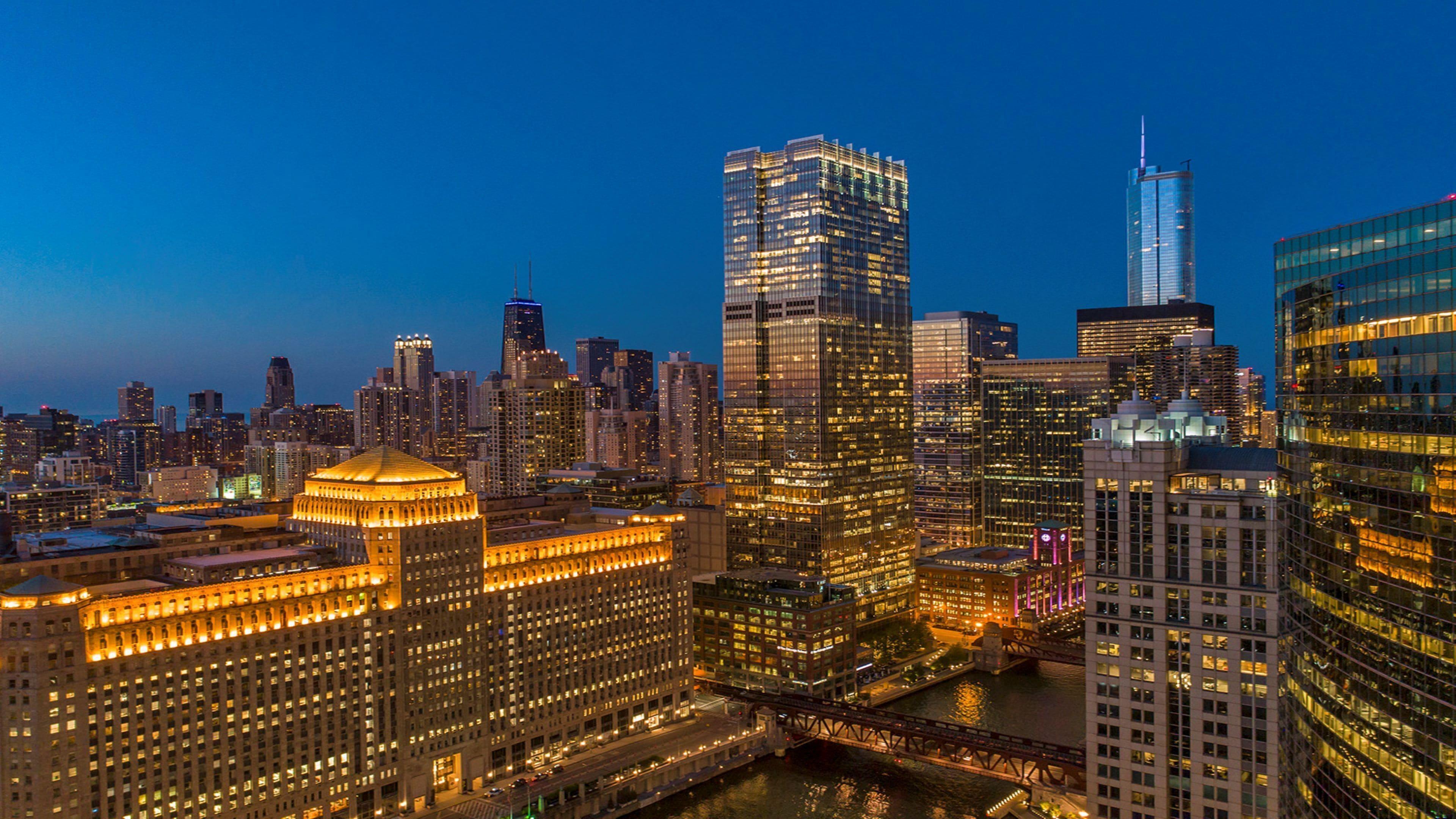 Voco Downtown - Riverwalk By Ihg Hotel Chicago