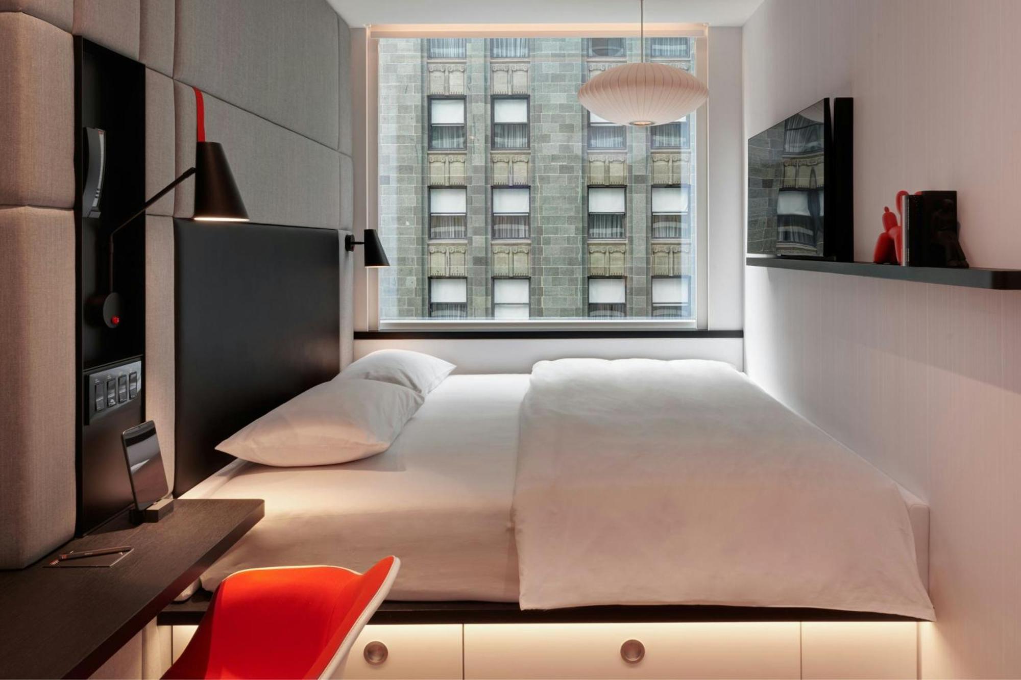 Citizenm Downtown Hotel 4*