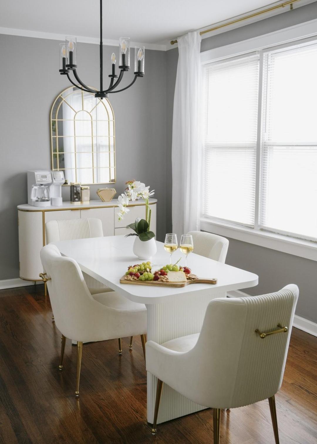 2br • Sleeps7 • Coffee Station • Backyard W/ Grill