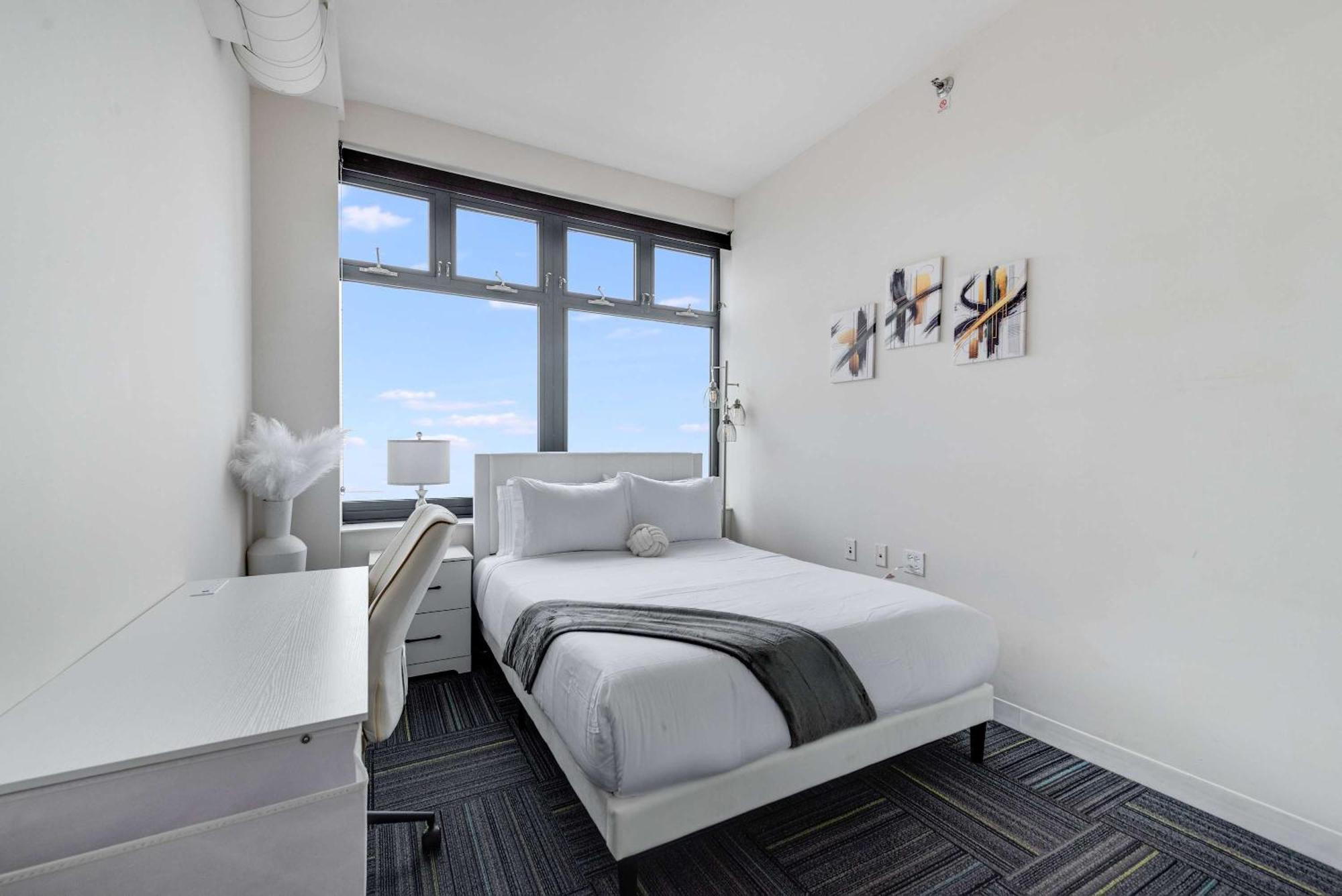 Apartment Downtown With Free In & Out Parking 5 Chicago