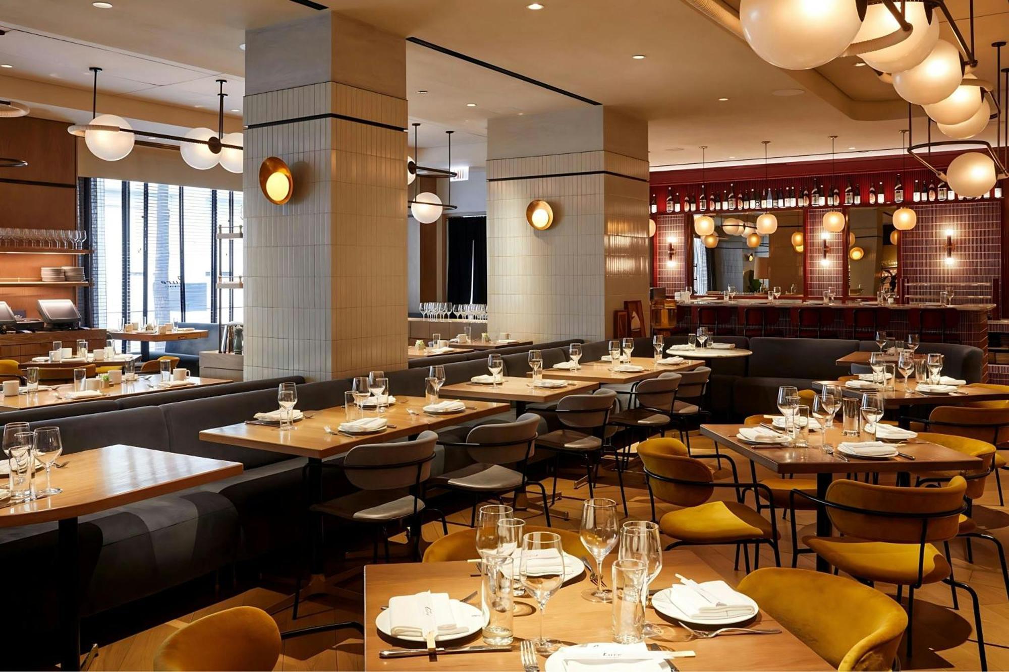 Hotel 55 Downtown 4*