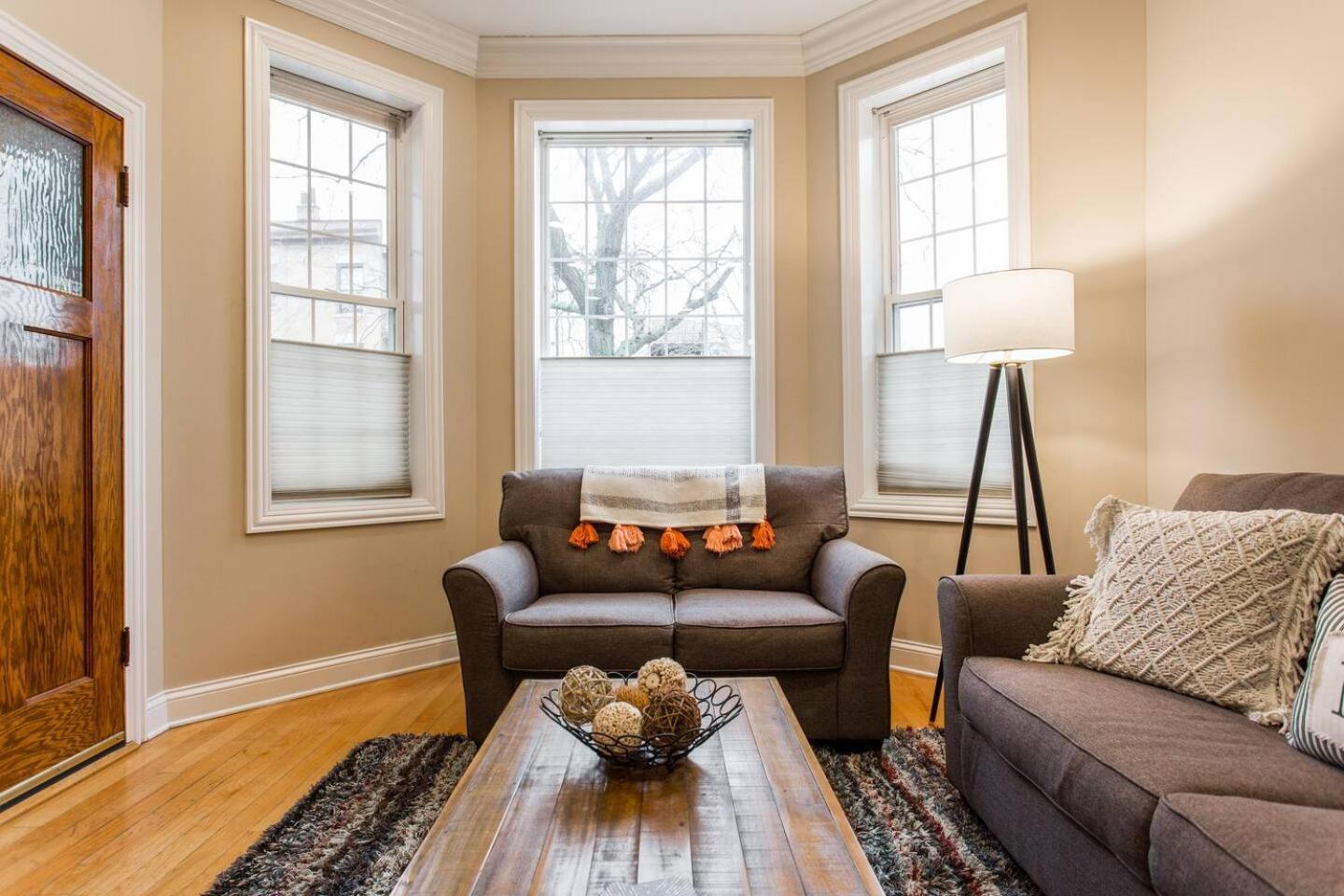 Apartment The Wrigleyville Vip-200 Steps From Wrigley Field Chicago