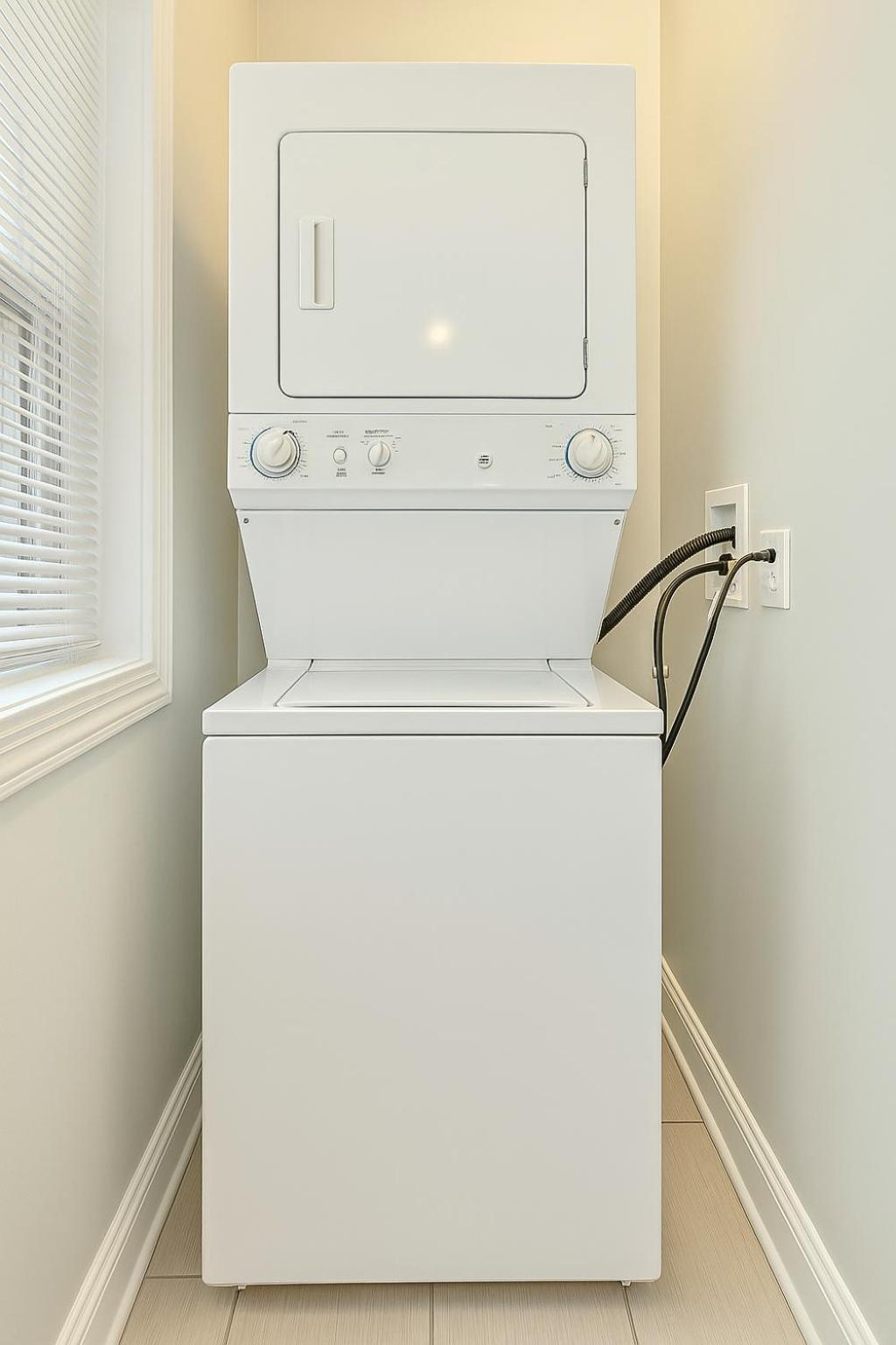 Apartment Prime Wrigley Spot Workspace *