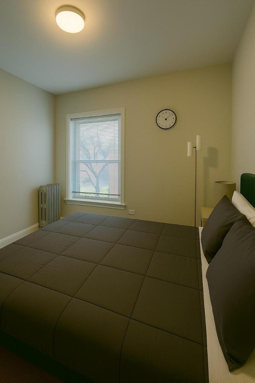 Spacious 1br With Washer Dryer Near Cta * Chicago