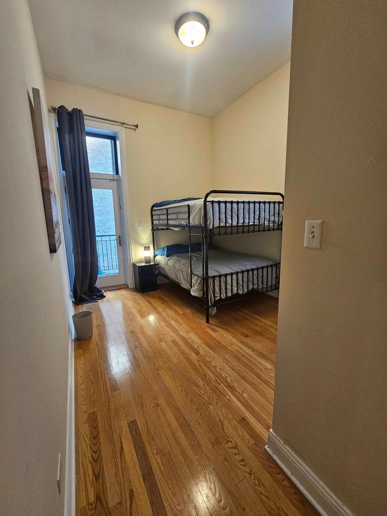 Apartment Gold Coast Downtown Sleeps 20