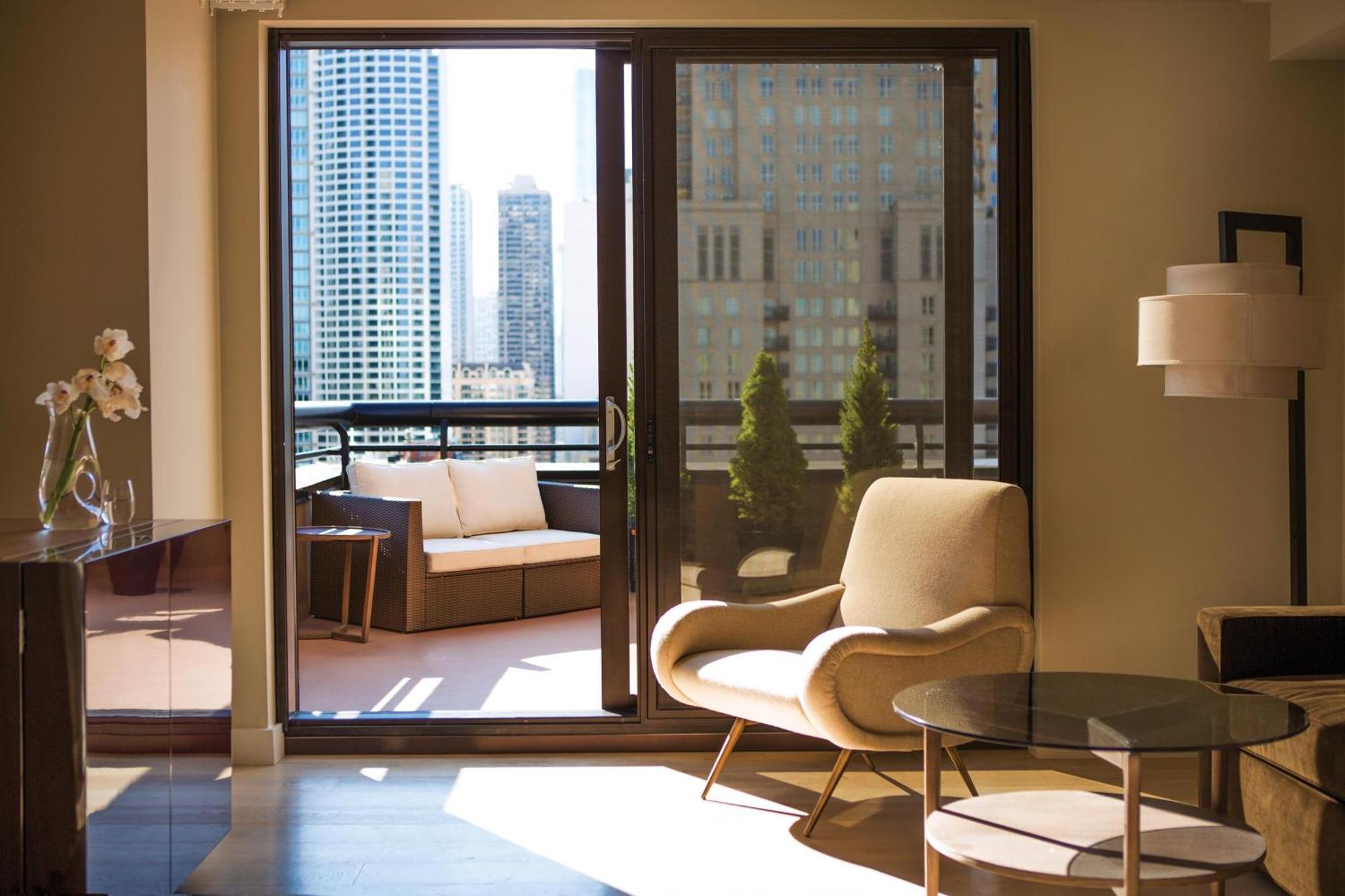 Thompson Chicago, By Hyatt Hotel Chicago