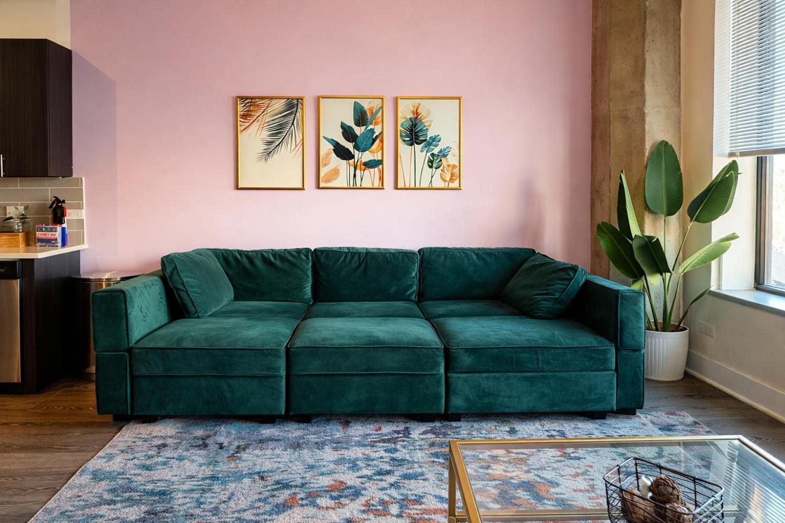 South Loop 2br Retreat With Skyline View And Optional Parking For 8 Guests Near Mccormick Place And Soldier Field Apartment