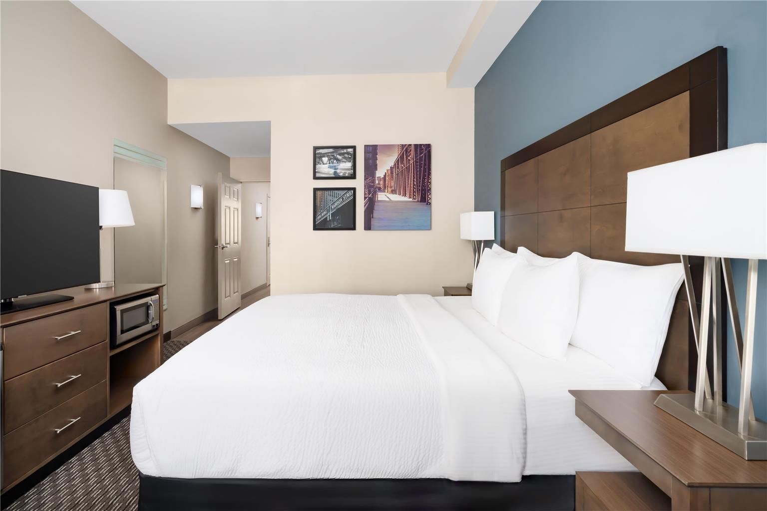 La Quinta & By Wyndham Downtown