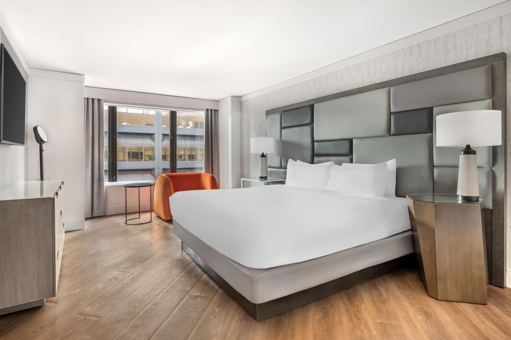 Hilton Grand Vacations Club Magnificent Mile