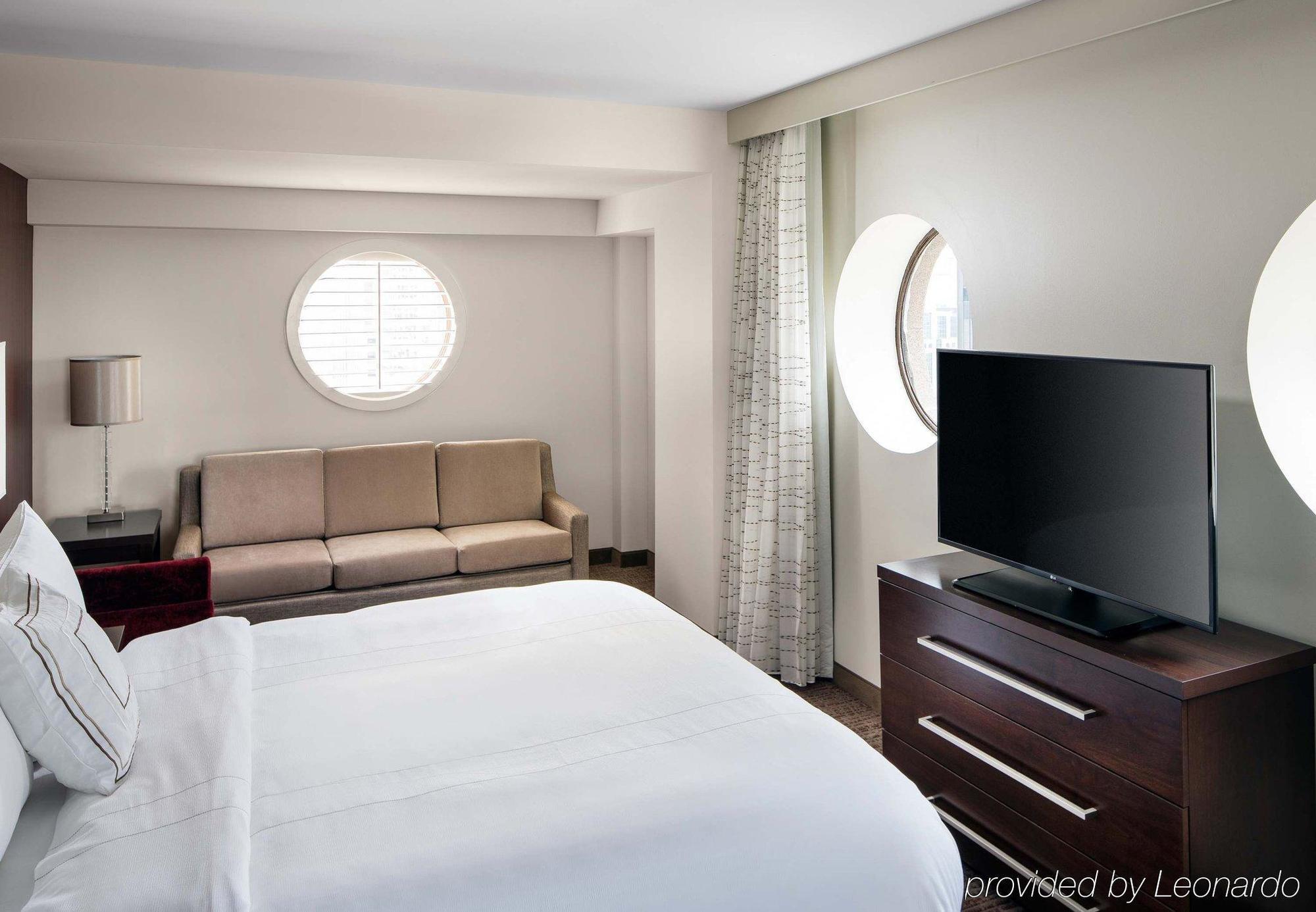 By Marriott Downtown/loop Hotel Chicago