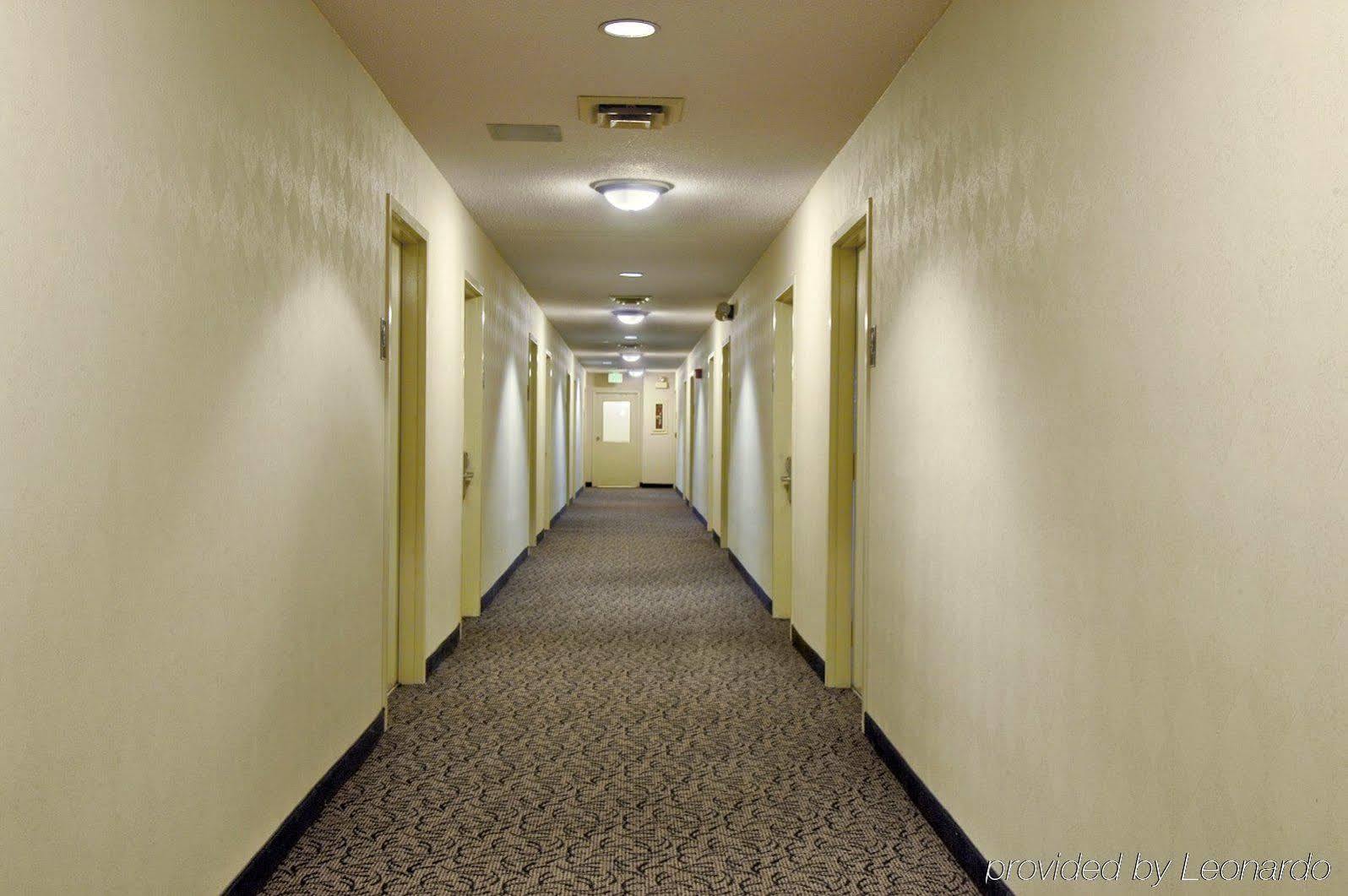 Hotel Saint Clair - Magnificent Mile Chicago