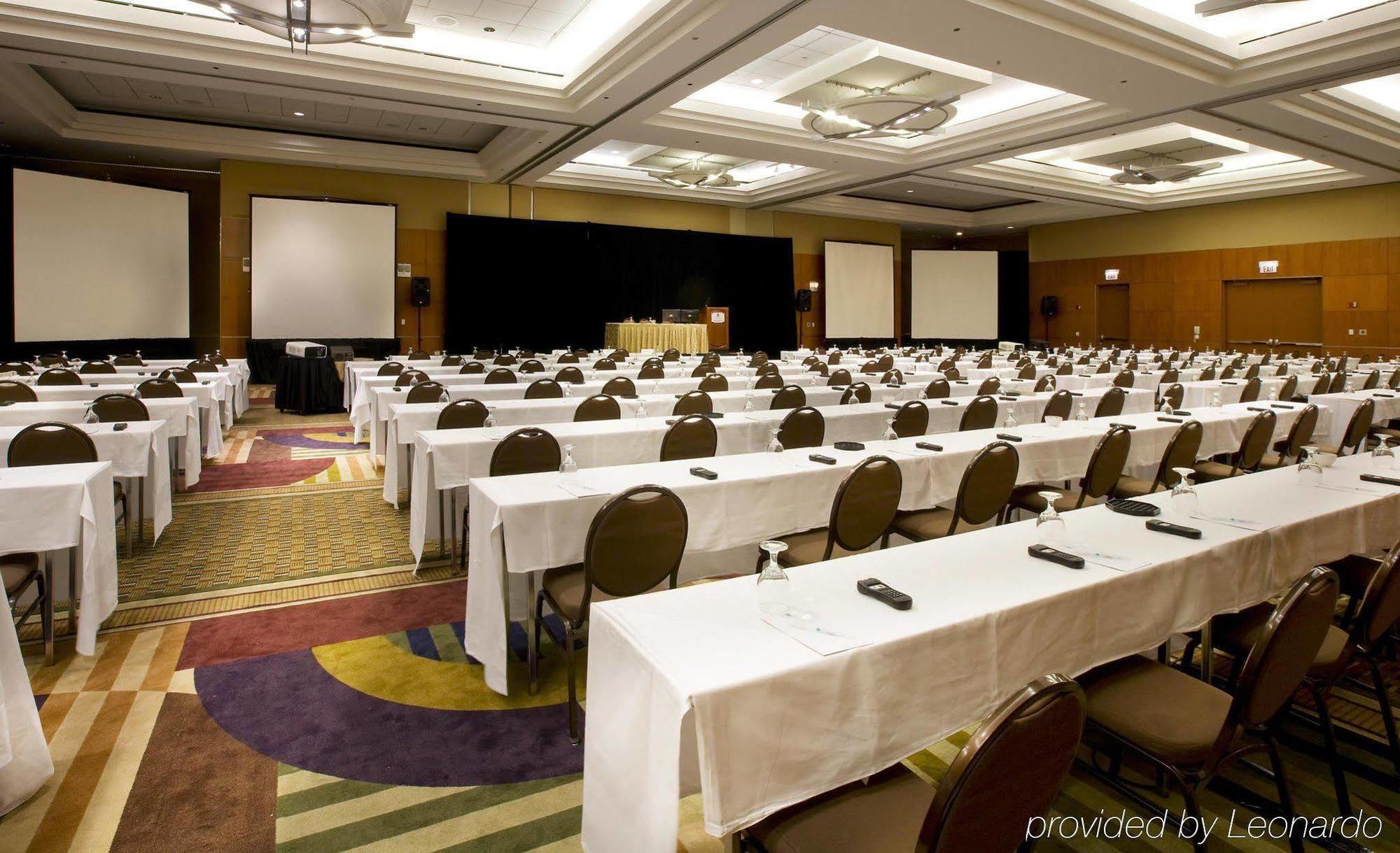 Hotel Embassy By Hilton Downtown Magnificent Mile Chicago