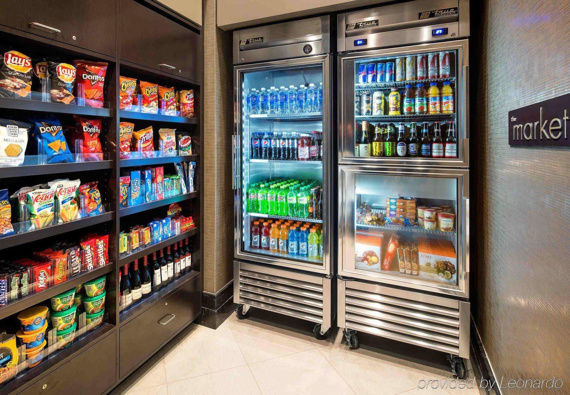 By Marriott Downtown/loop Hotel 3*