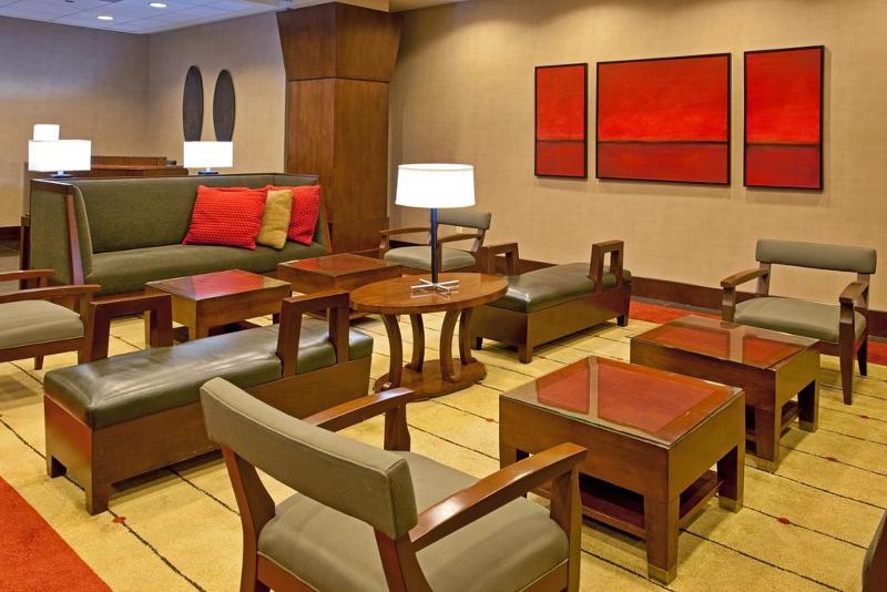 Crowne Plaza - West Loop By Ihg Hotel 3*