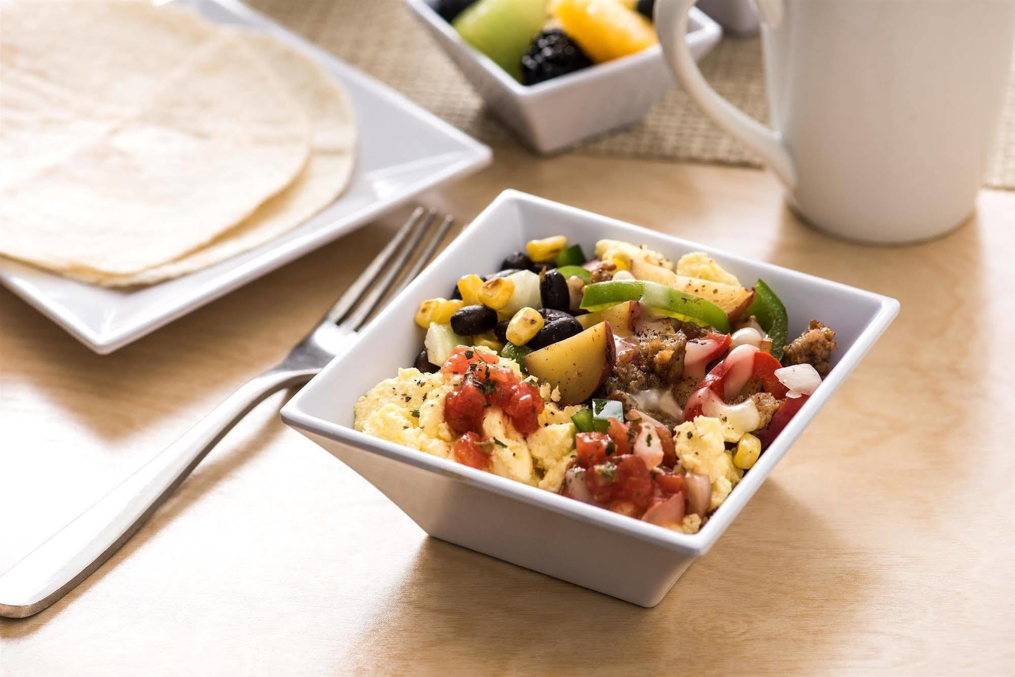 Hotel Hyatt Place River North 3*