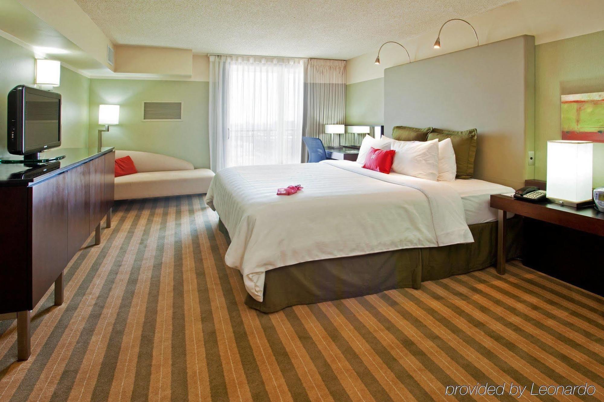 Crowne Plaza - West Loop By Ihg Chicago