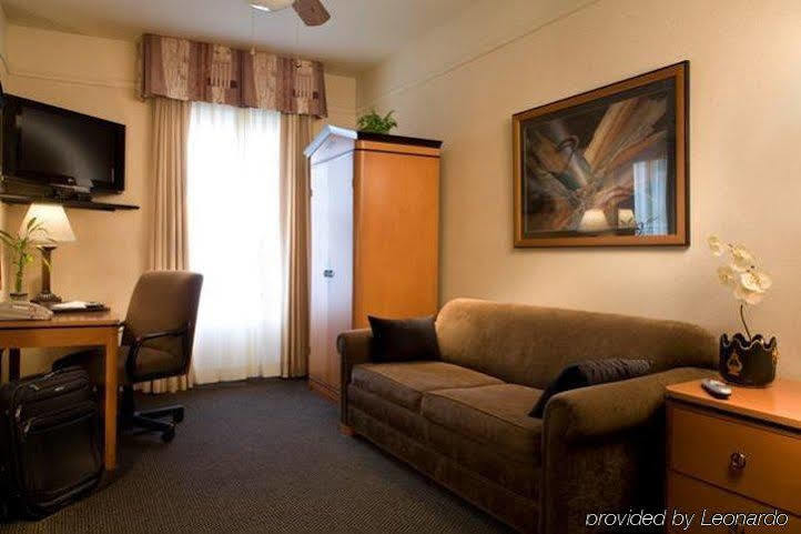 Hotel City Suites Hotel