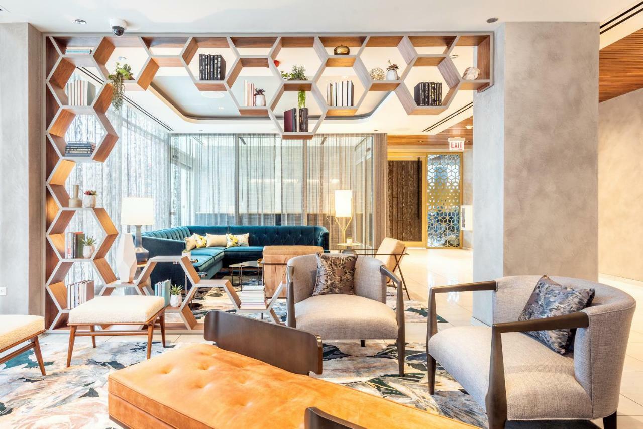Essex Hotel Chicago